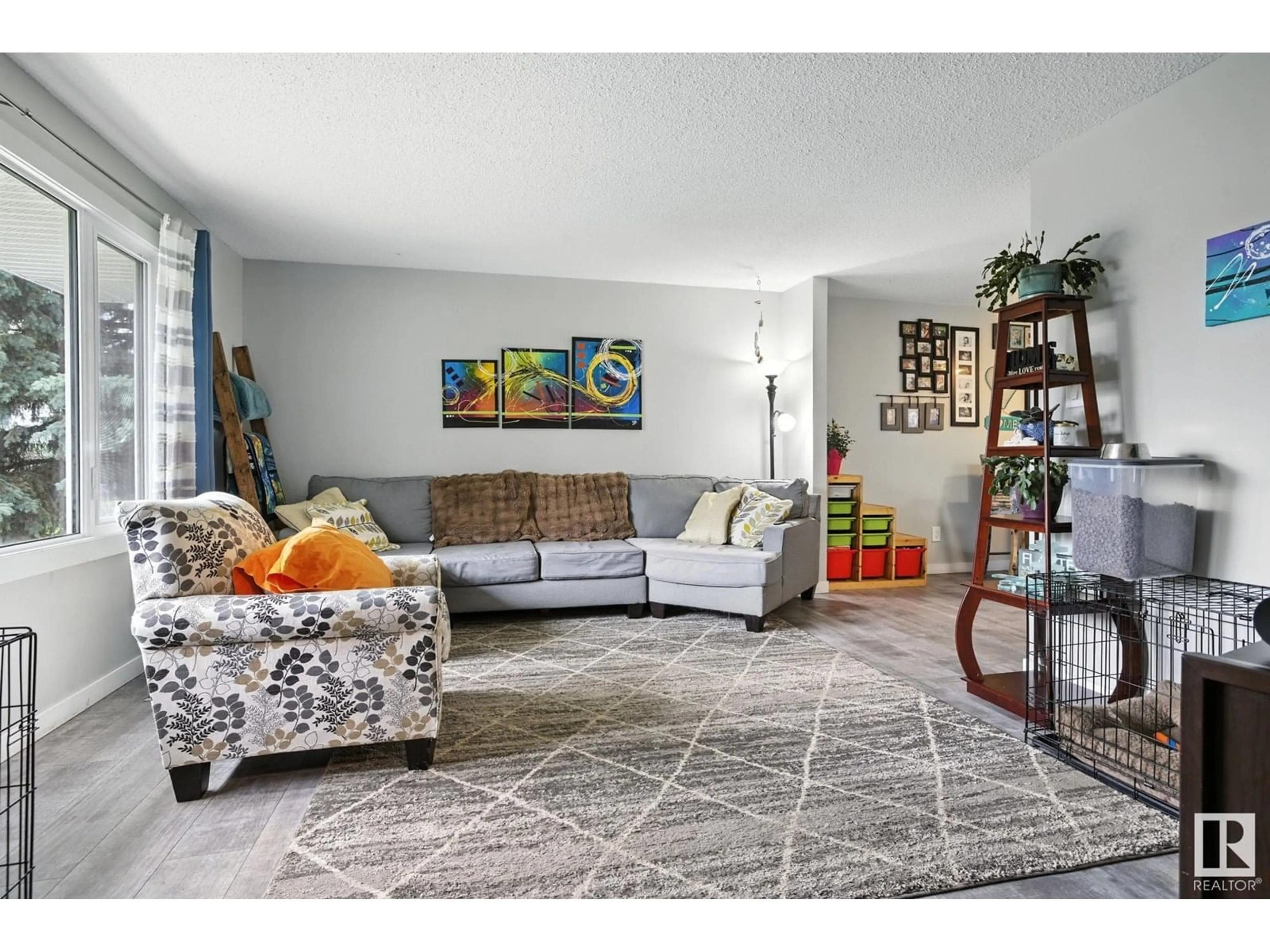 Living room with furniture, unknown for 9 OATWAY ST, Spruce Grove Alberta T7X2E5