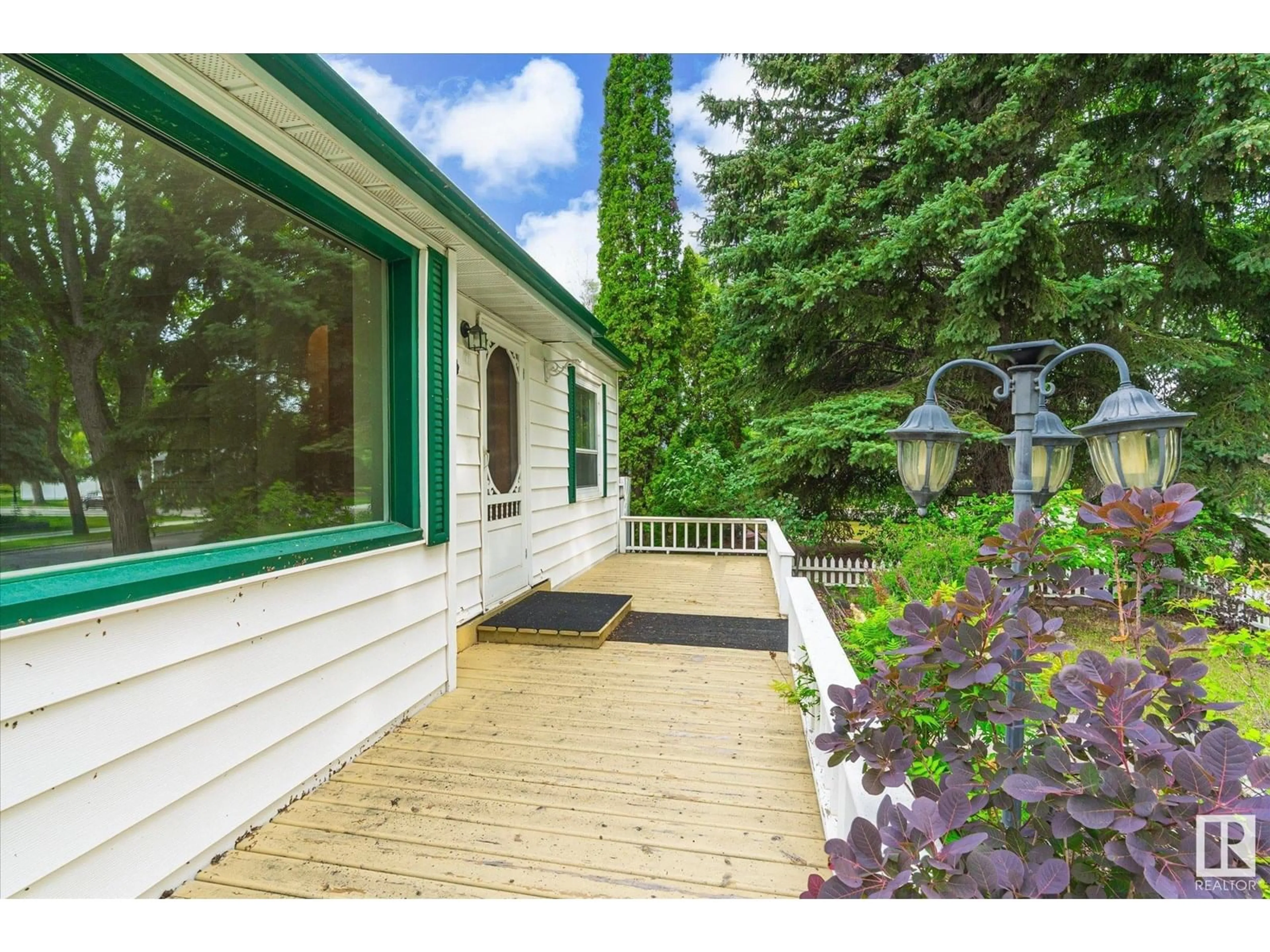Unknown for NW - 11238 56 ST, Edmonton Alberta T5W3S2