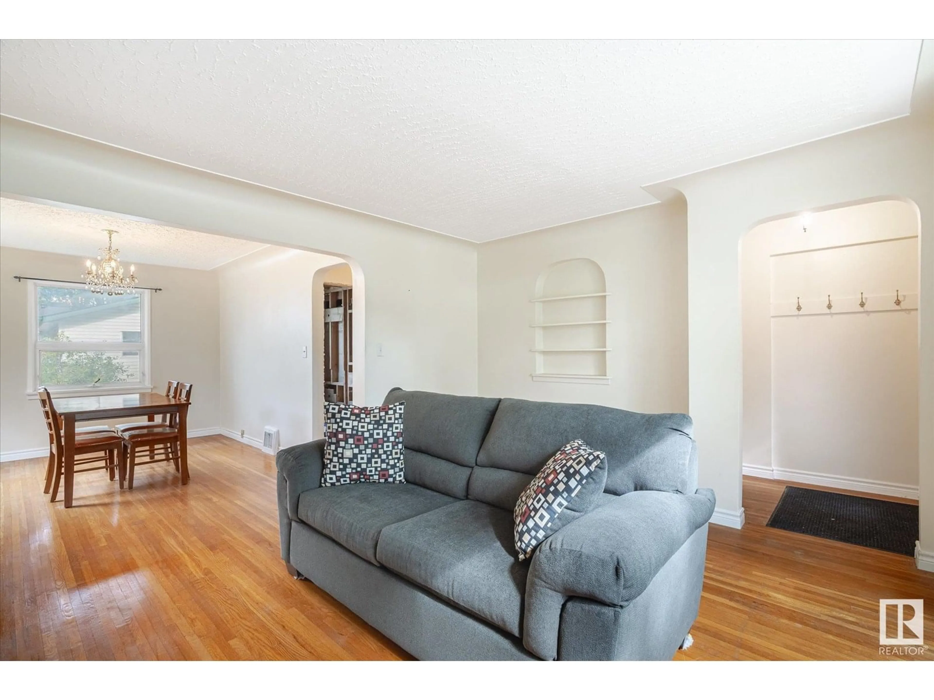 Living room with furniture, unknown for NW - 11238 56 ST, Edmonton Alberta T5W3S2