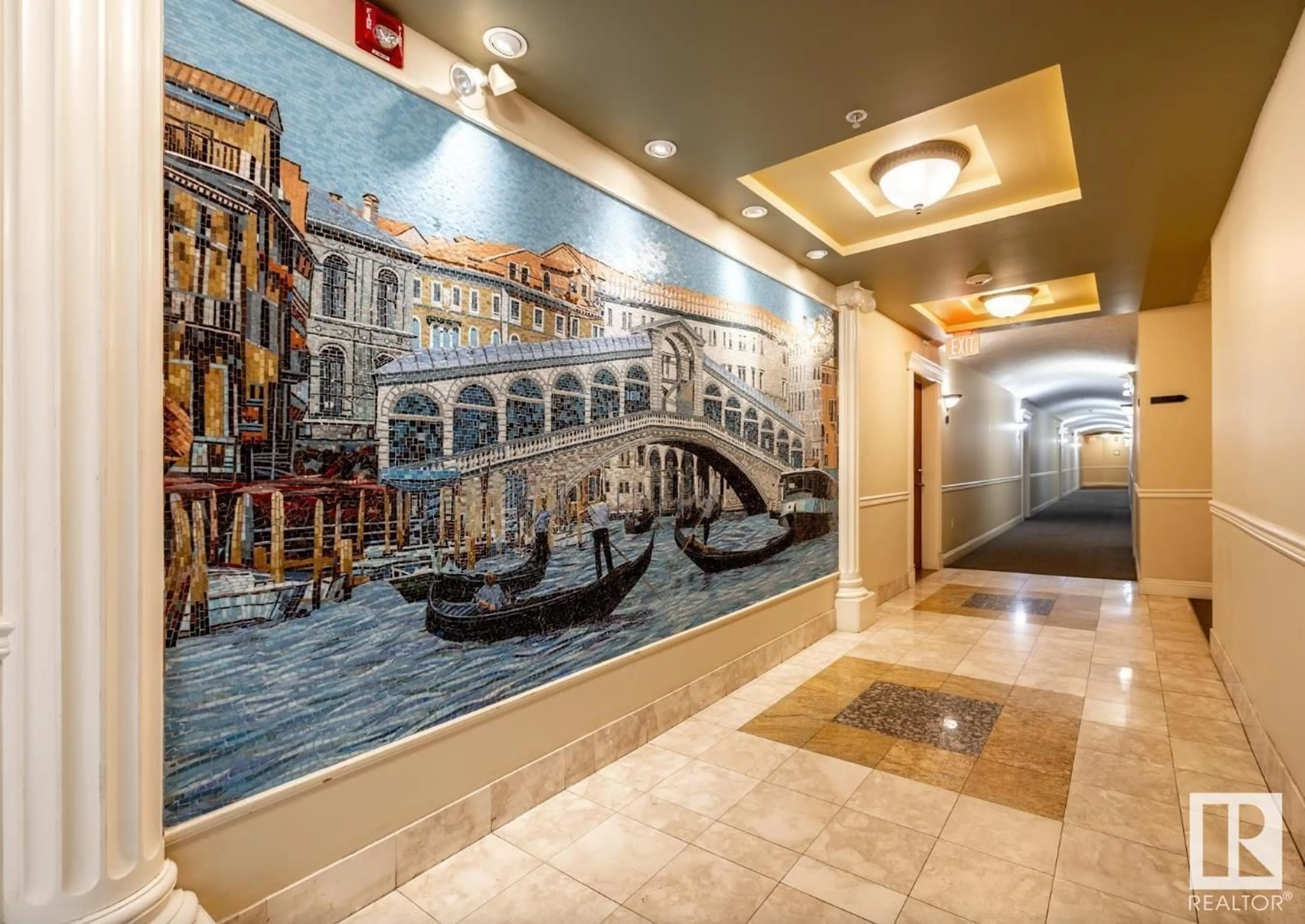 Lobby for 617 - 10333 112 ST, Edmonton Alberta T5K0B4