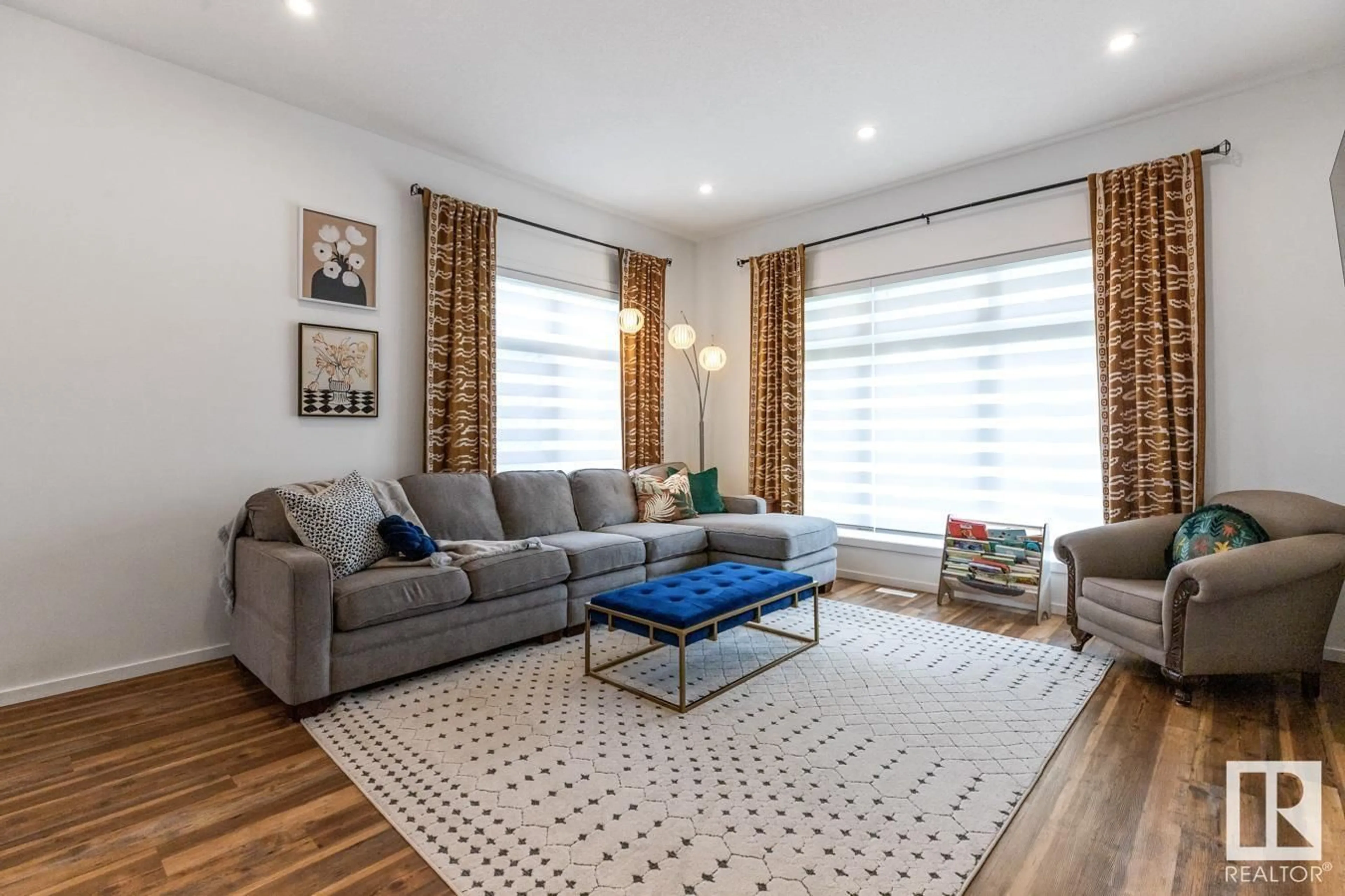 Living room with furniture, unknown for NW - 10936 139 ST, Edmonton Alberta T5M1R1