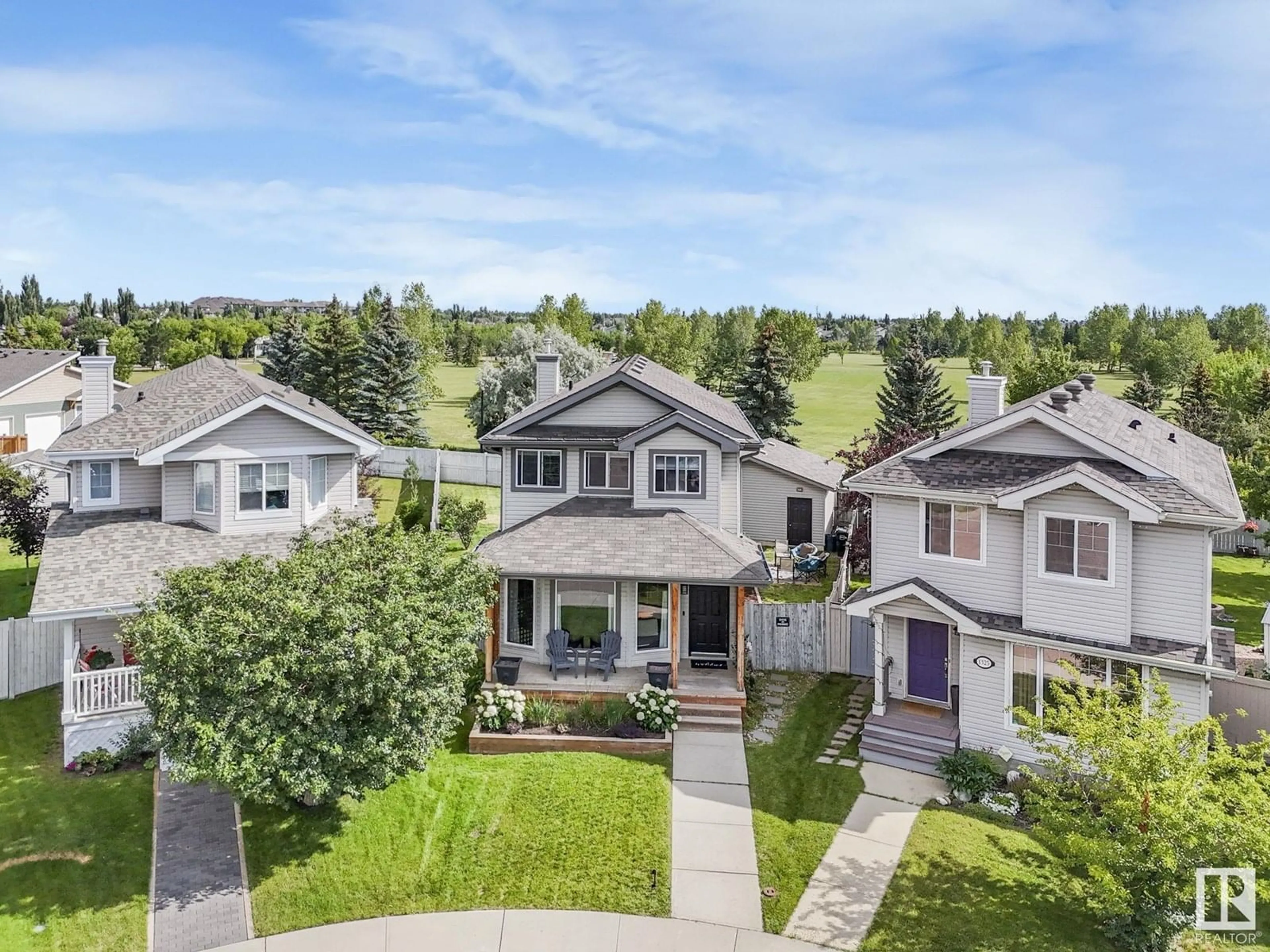 A pic from outside/outdoor area/front of a property/back of a property/a pic from drone, street for 1330 GEORGE CL, Edmonton Alberta T5T6S2
