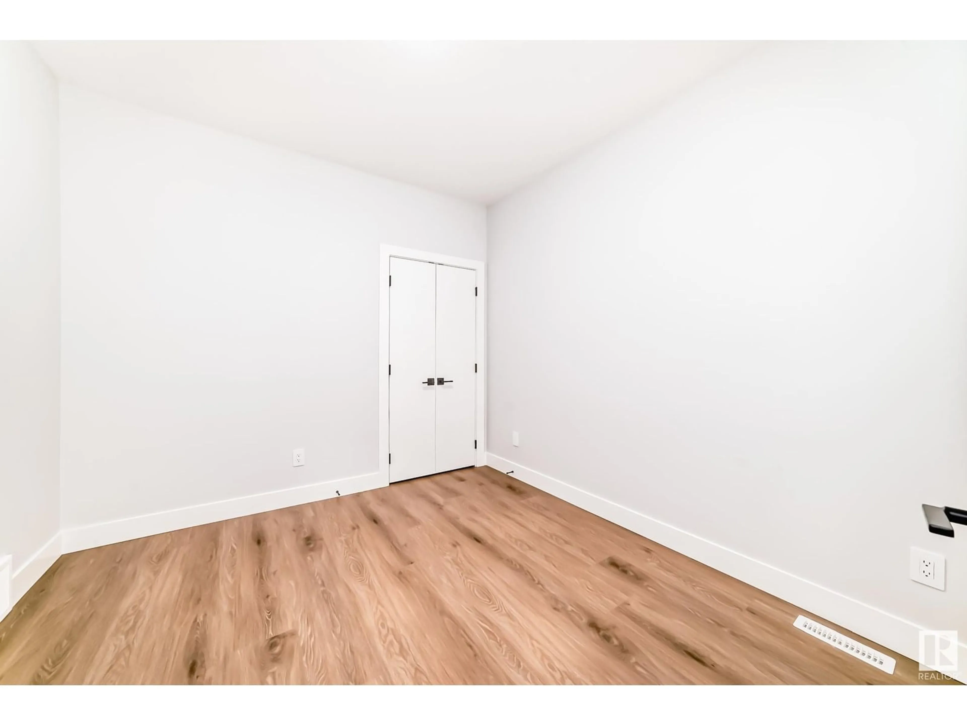 A pic of a room for 59 WAVERLY WY, Fort Saskatchewan Alberta T8L0Z8