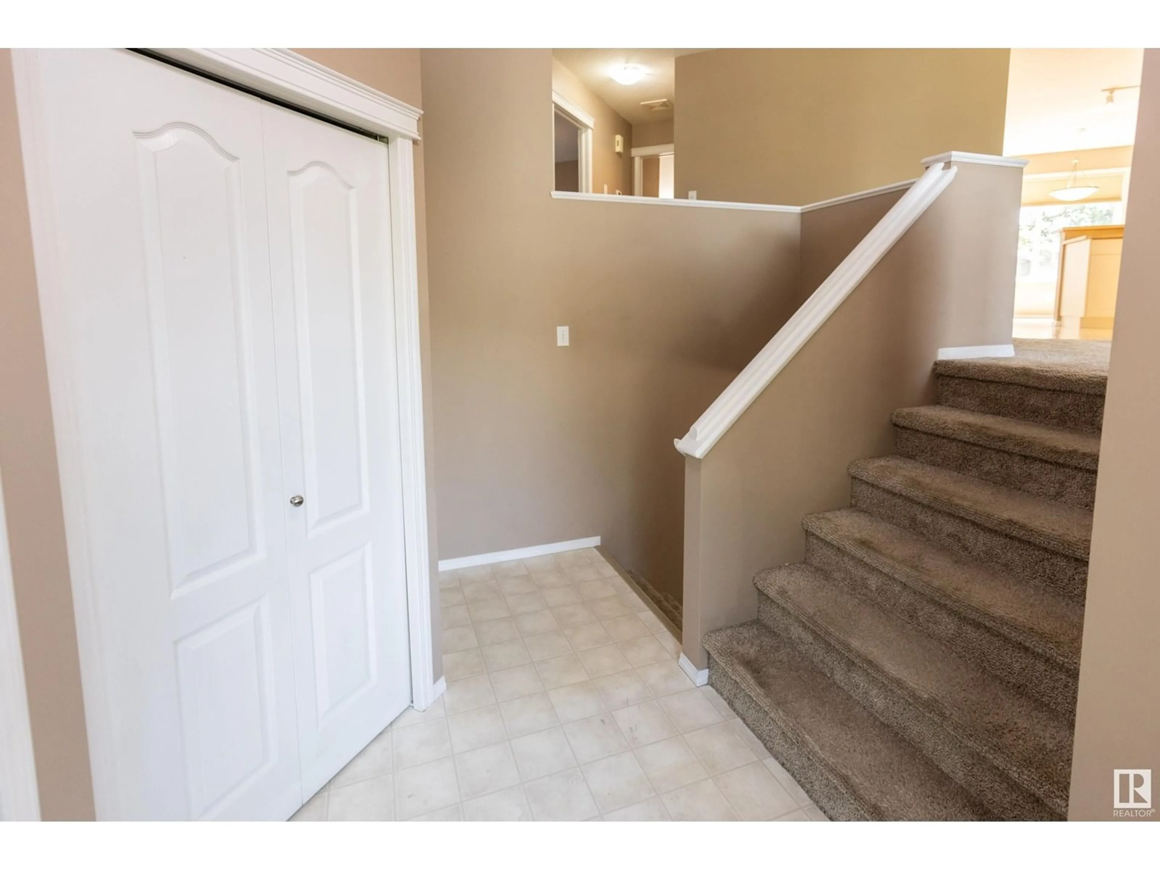 Indoor entryway for 84 RIDGEPOINT WY, Sherwood Park Alberta T8A6B2