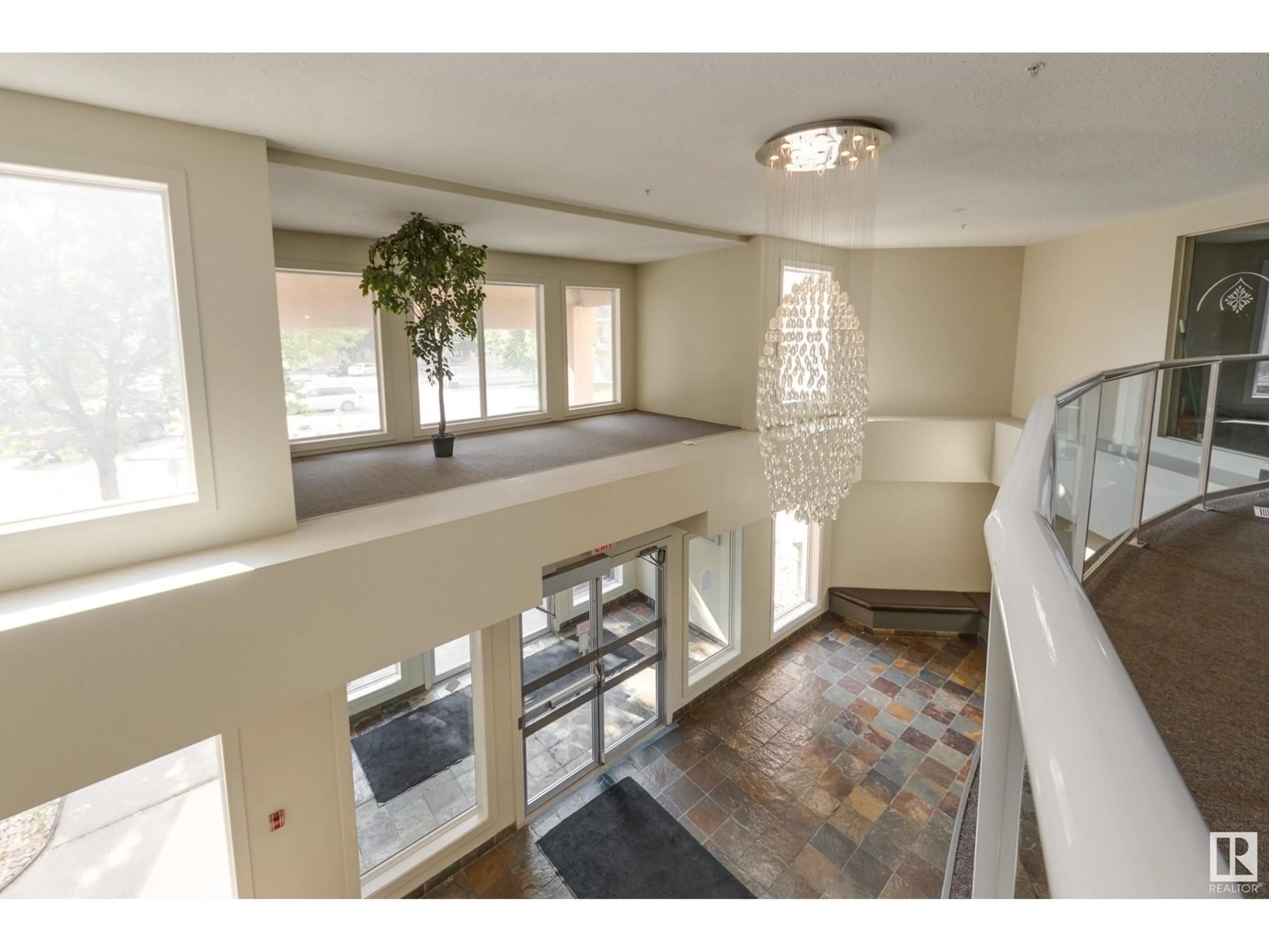Indoor foyer for #314 - 4312 139 AV, Edmonton Alberta T5Y3J4