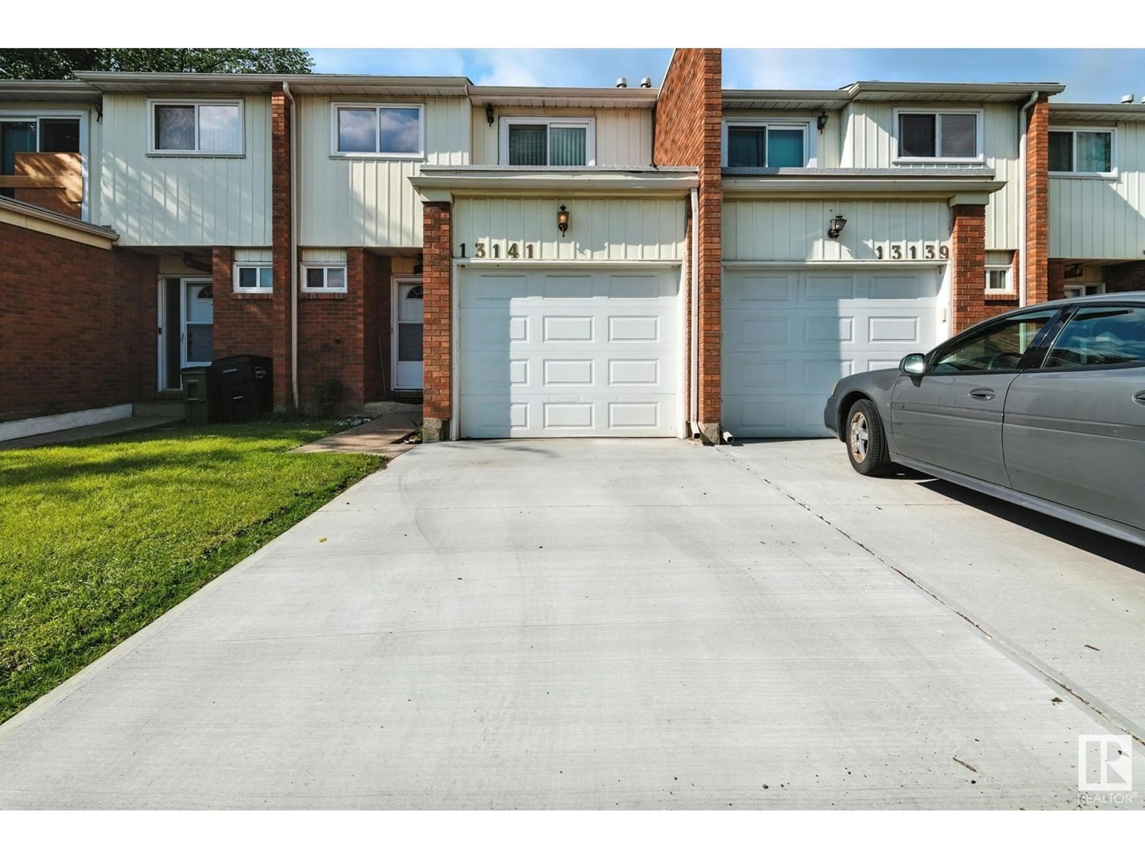 Unknown for 13141 34 ST, Edmonton Alberta T5A3K1