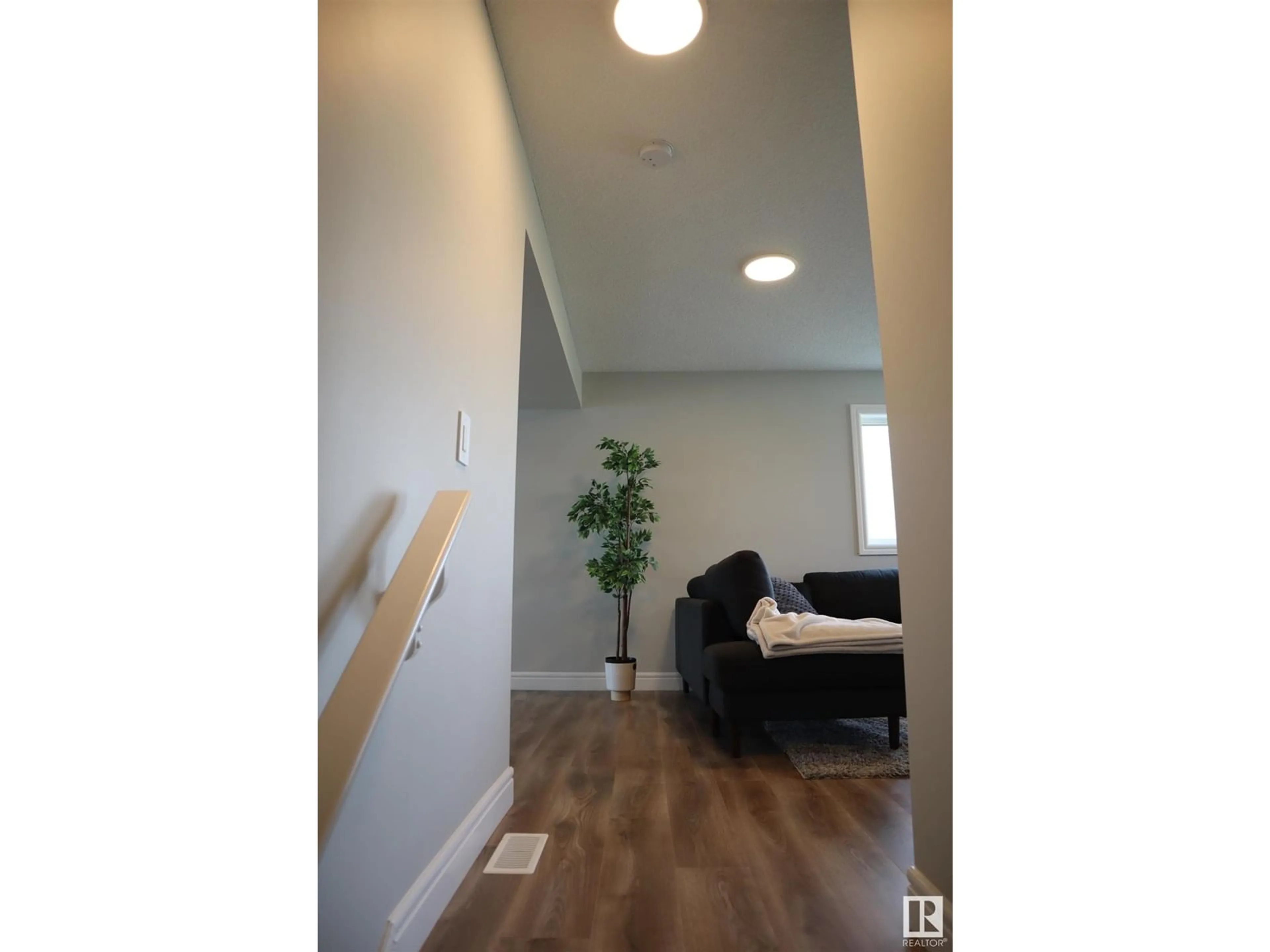 A pic of a room for 76 16335 84 ST NW, Edmonton Alberta T5Z0S2