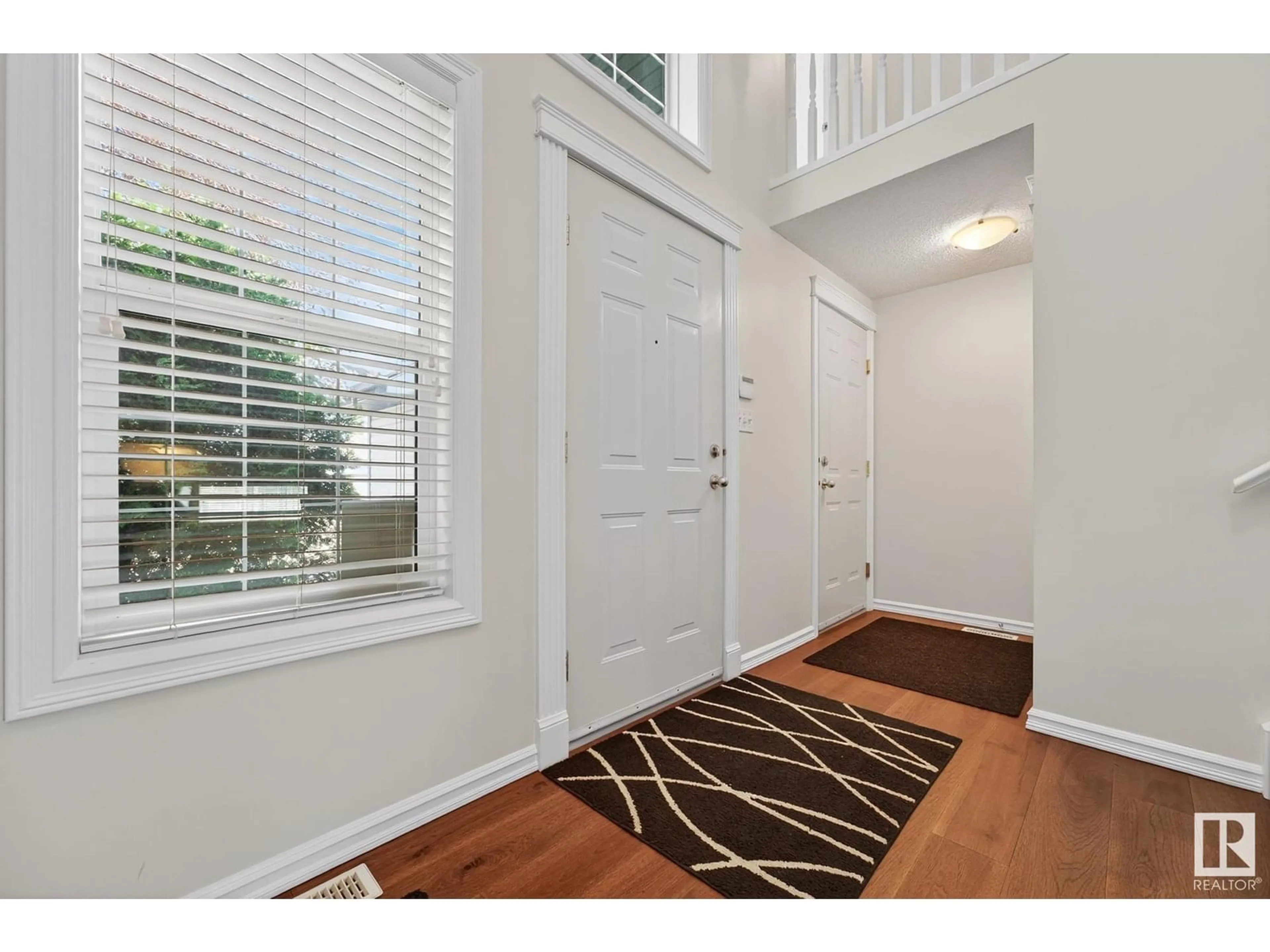 Indoor entryway for 109 FORREST DR, Sherwood Park Alberta T8A6A8