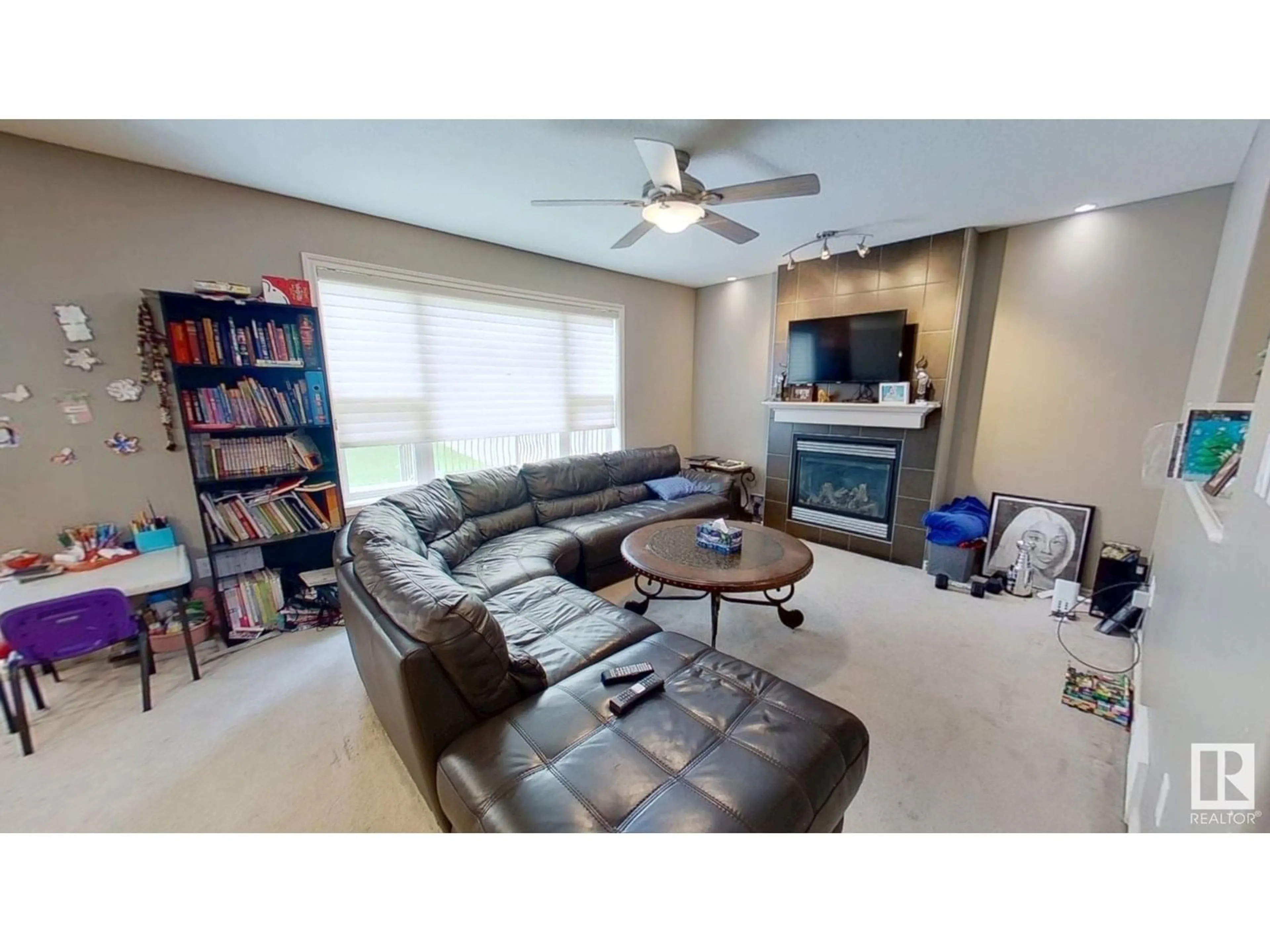 Living room with furniture, unknown for SW - 6723 19 AV, Edmonton Alberta T6X0L8