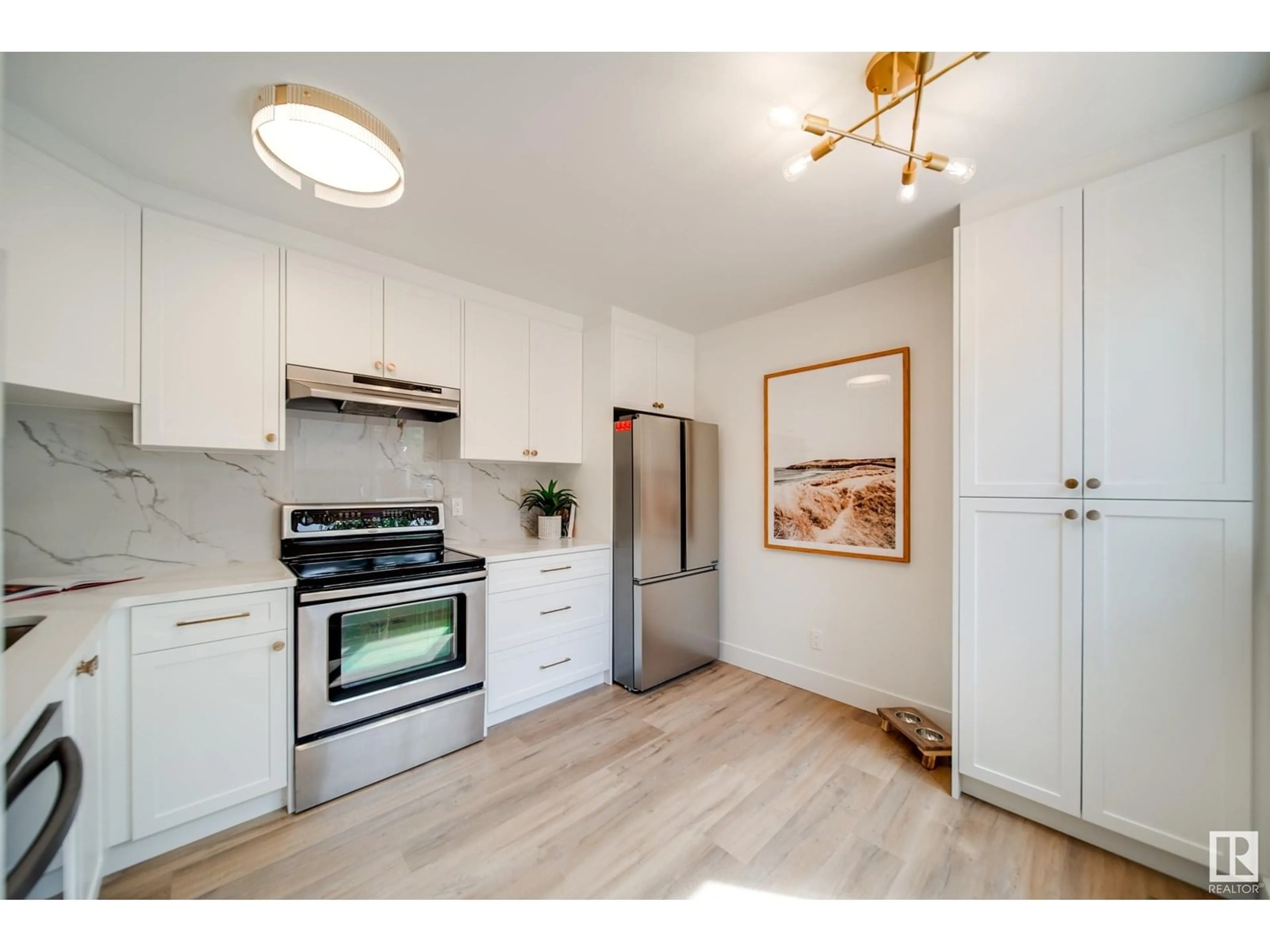 Unknown for 6098 MILL WOODS S, Edmonton Alberta T6L1N5