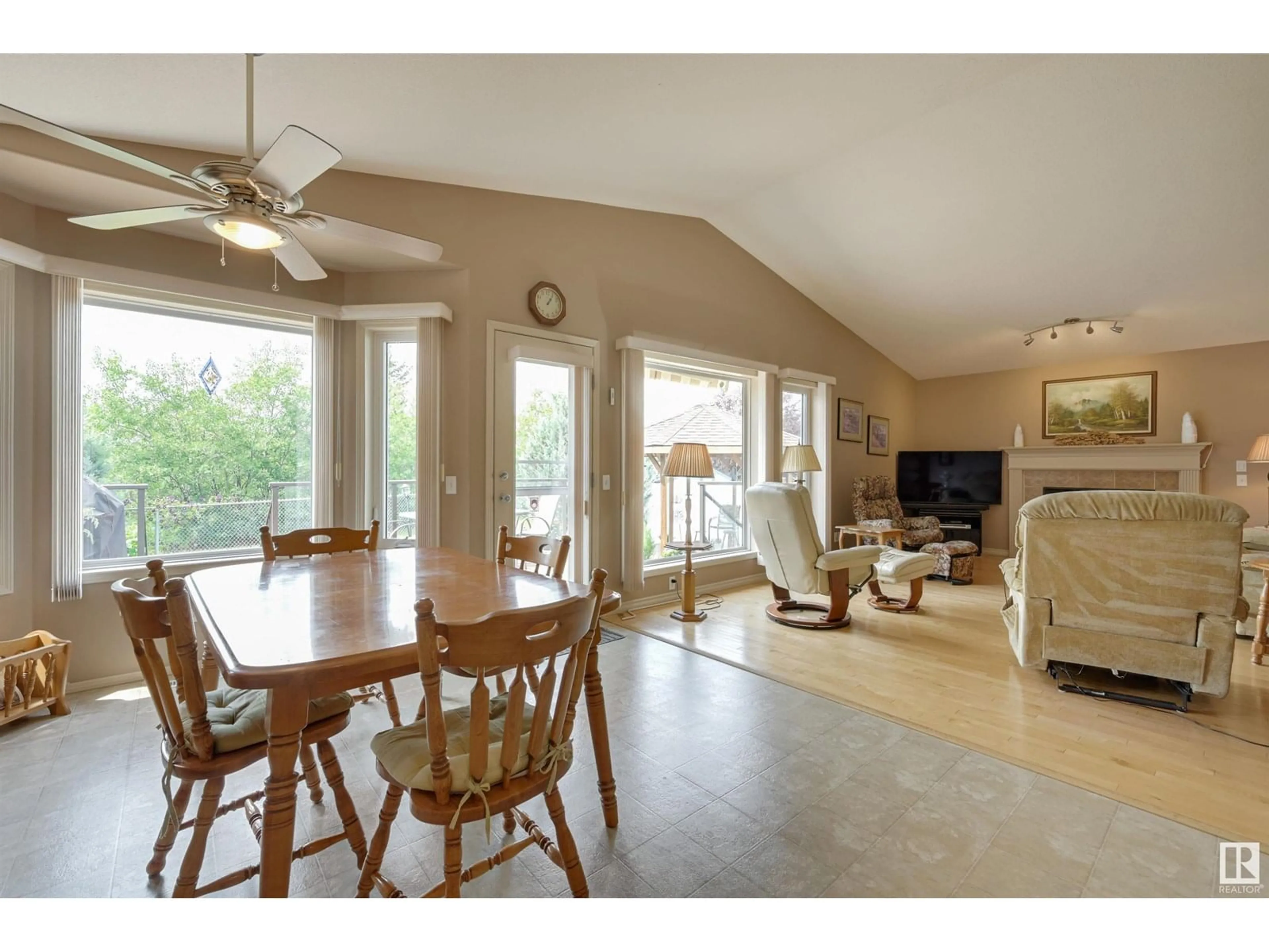 Open concept kitchen, unknown for NW - 13068 39 ST, Edmonton Alberta T5A4Y6