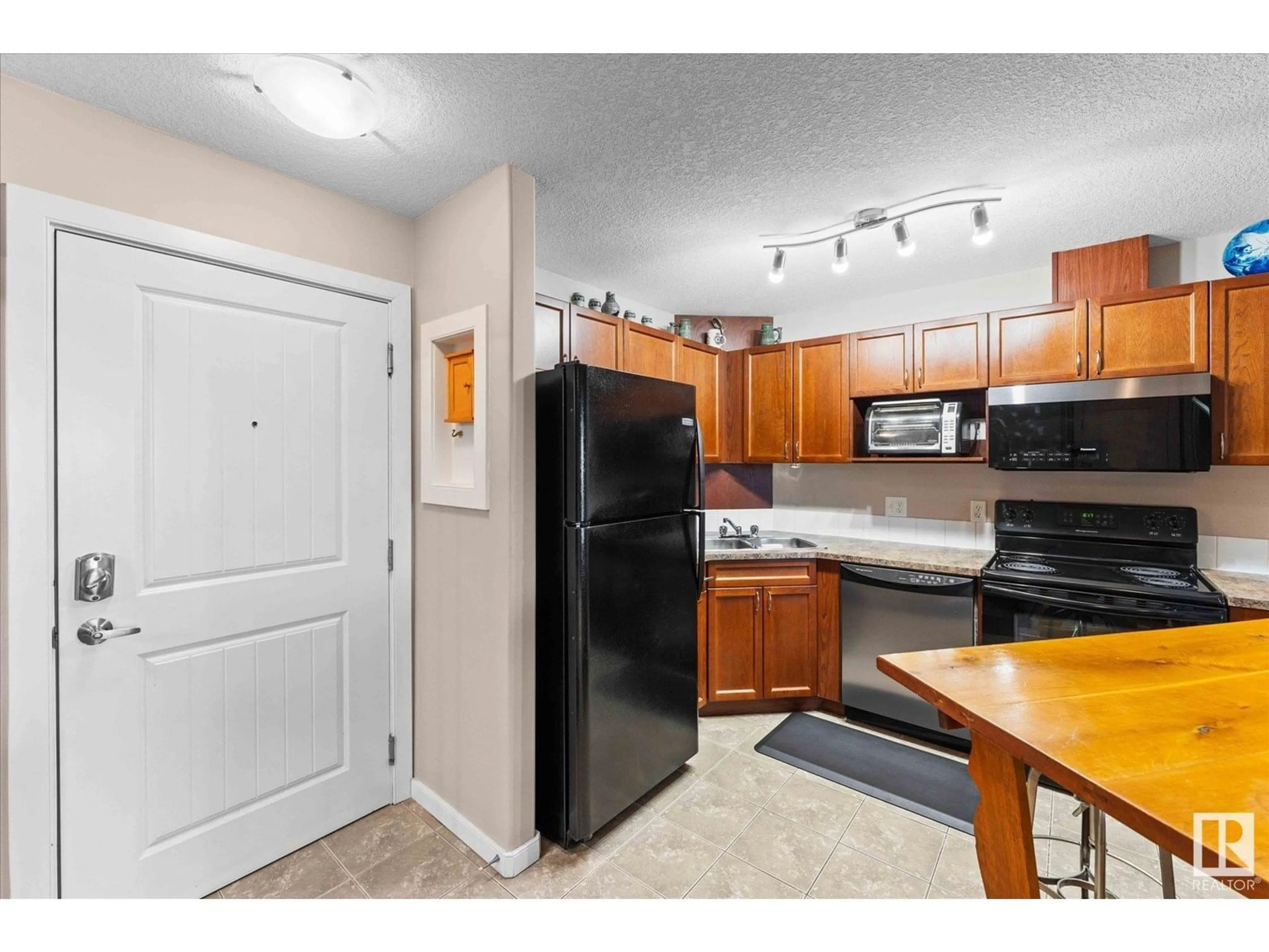 Standard kitchen, unknown for #307 - 240 SPRUCE RIDGE RD, Spruce Grove Alberta T7X0G5