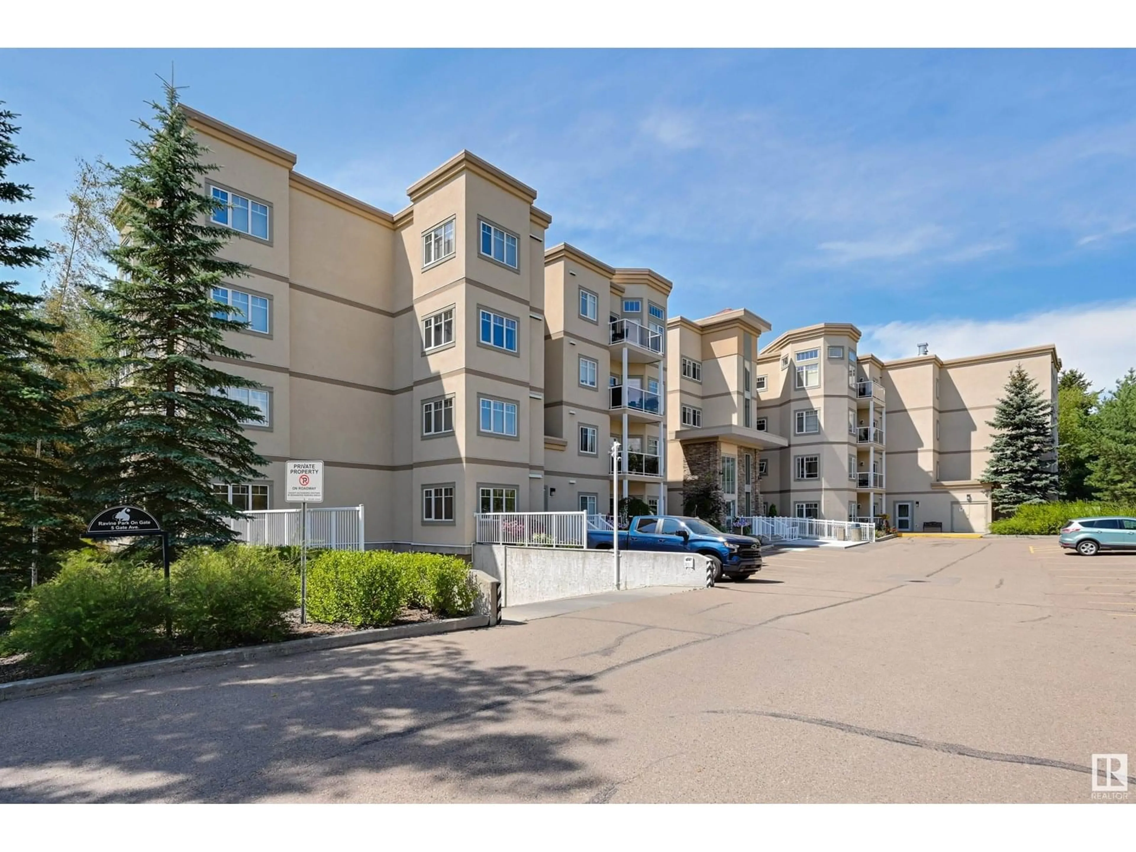 Unknown for 402 - 5 GATE AV, St. Albert Alberta T8N0N3
