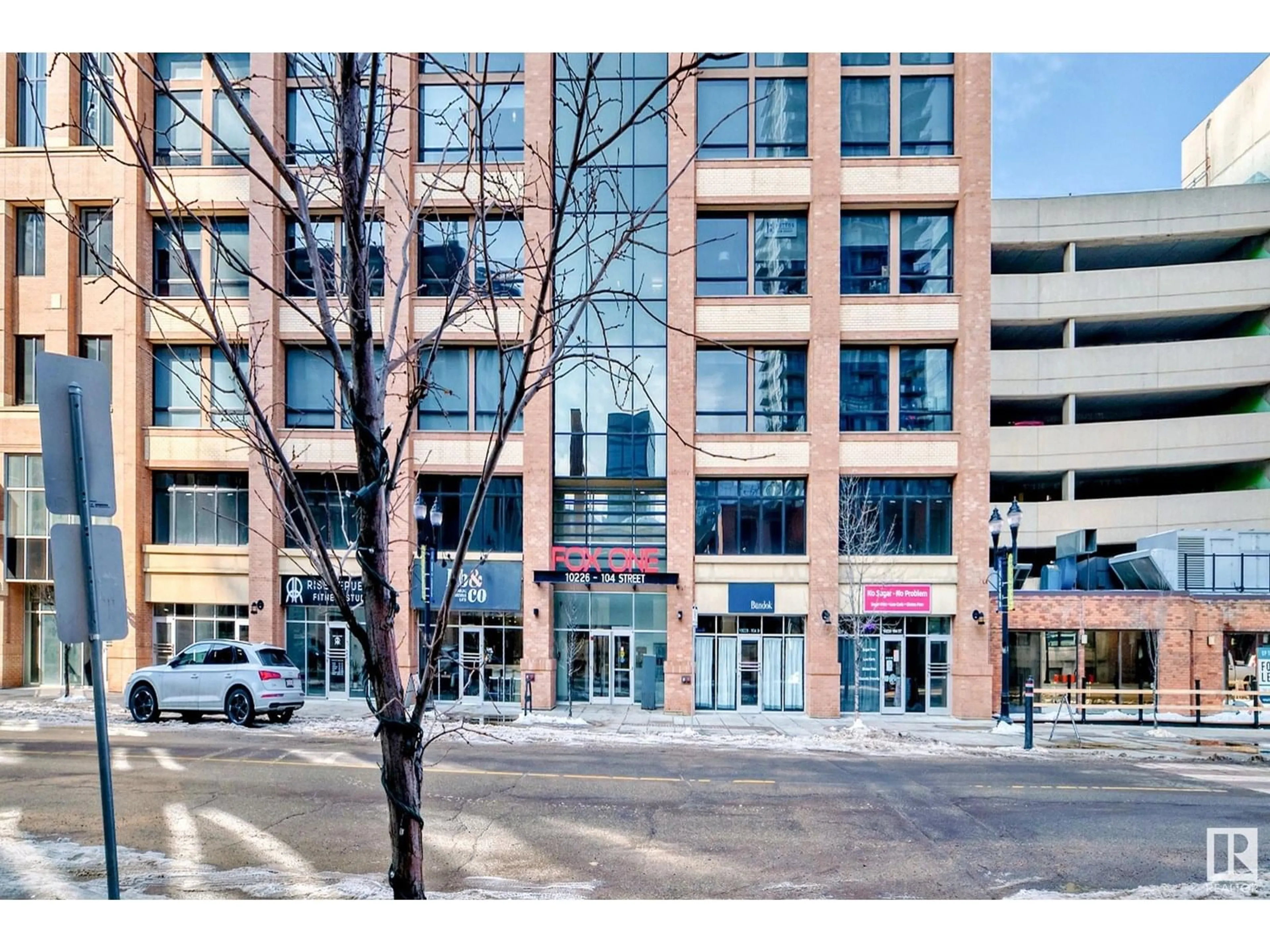 Unknown for 806 - 10226 104 ST NW, Edmonton Alberta T5J1B8