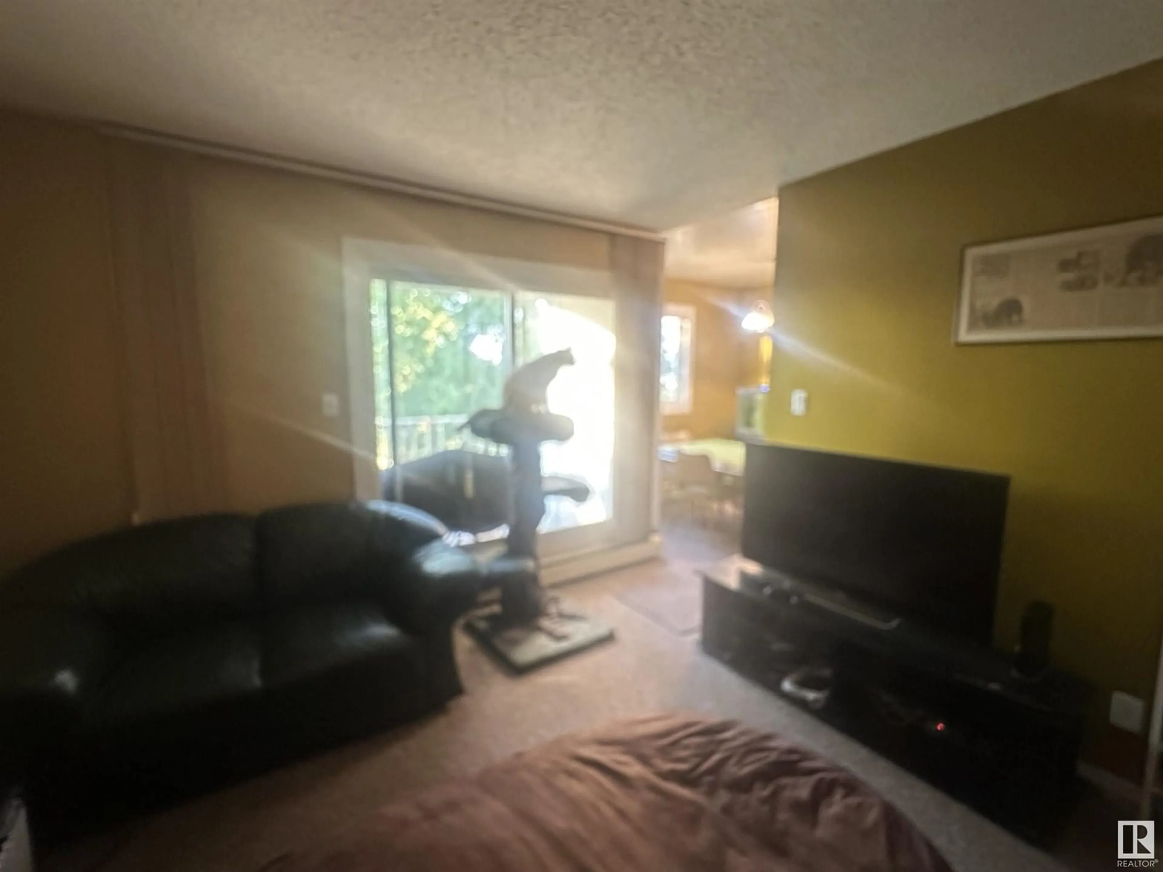 A pic of a room for 68 - 11255 31 AV, Edmonton Alberta T6J3V6