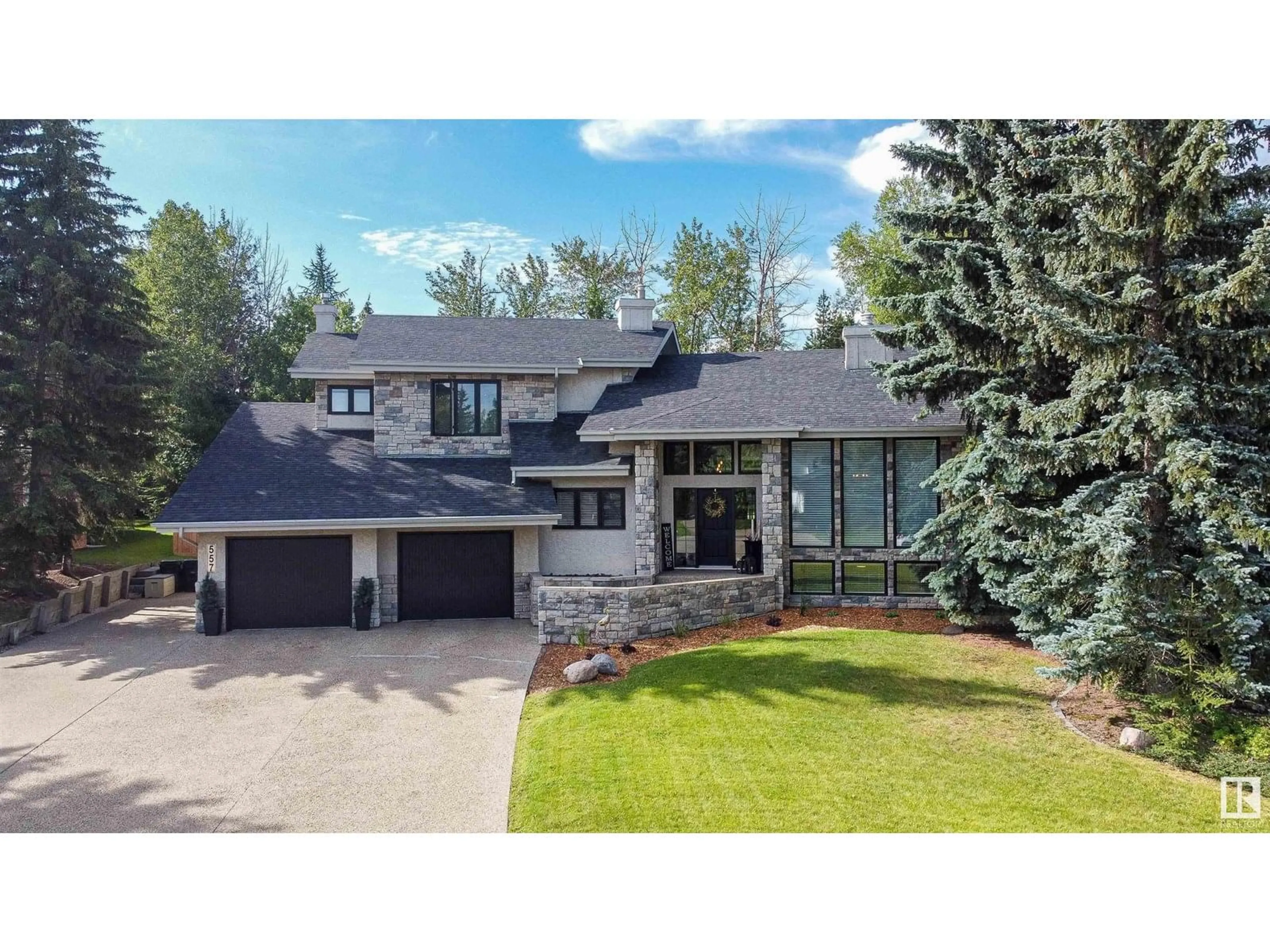 Unknown for 557 ESTATE DR, Sherwood Park Alberta T8B1M2