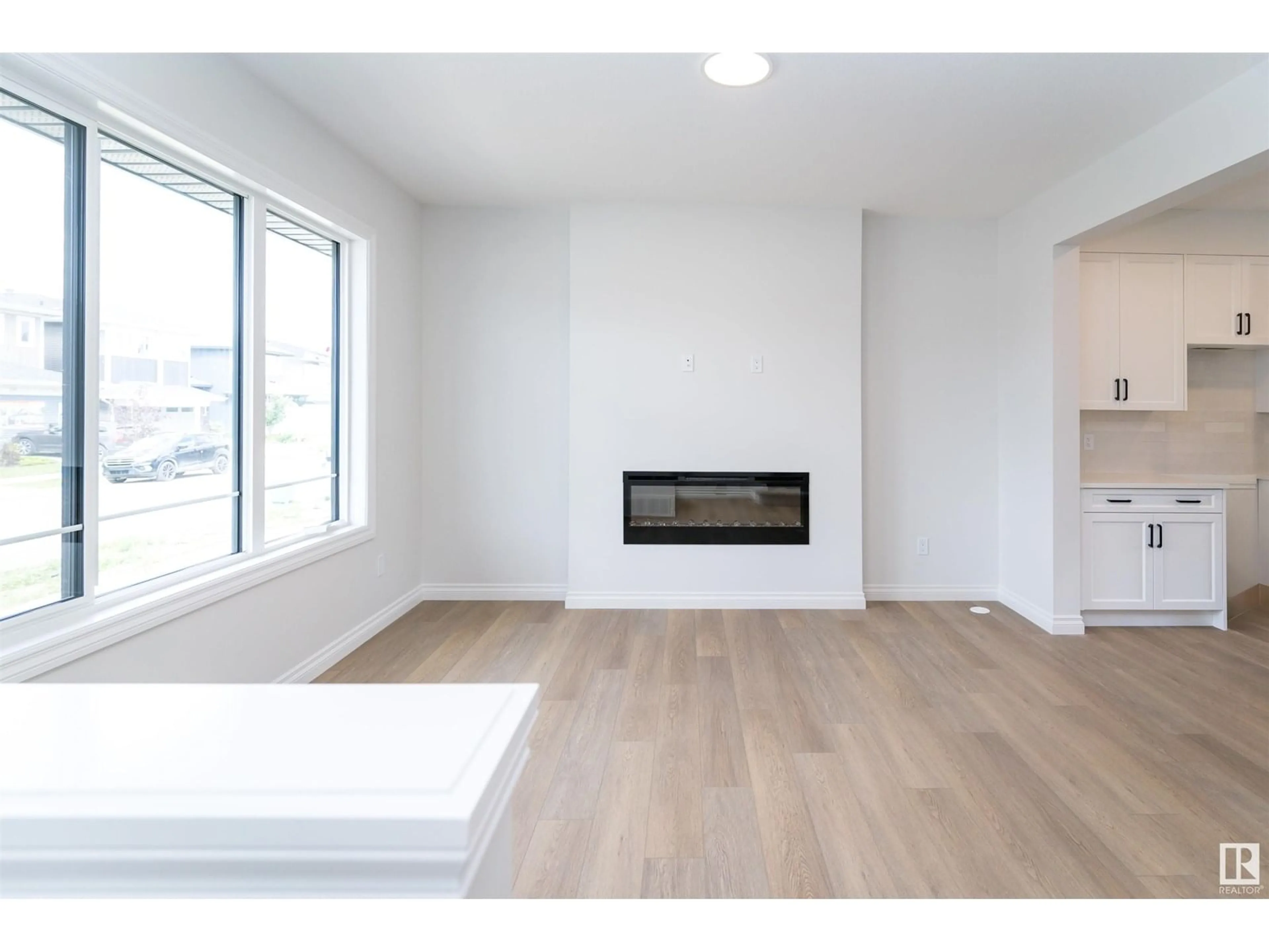 A pic of a room for 6343 GREENAWAY AV, Edmonton Alberta T5E6Y6