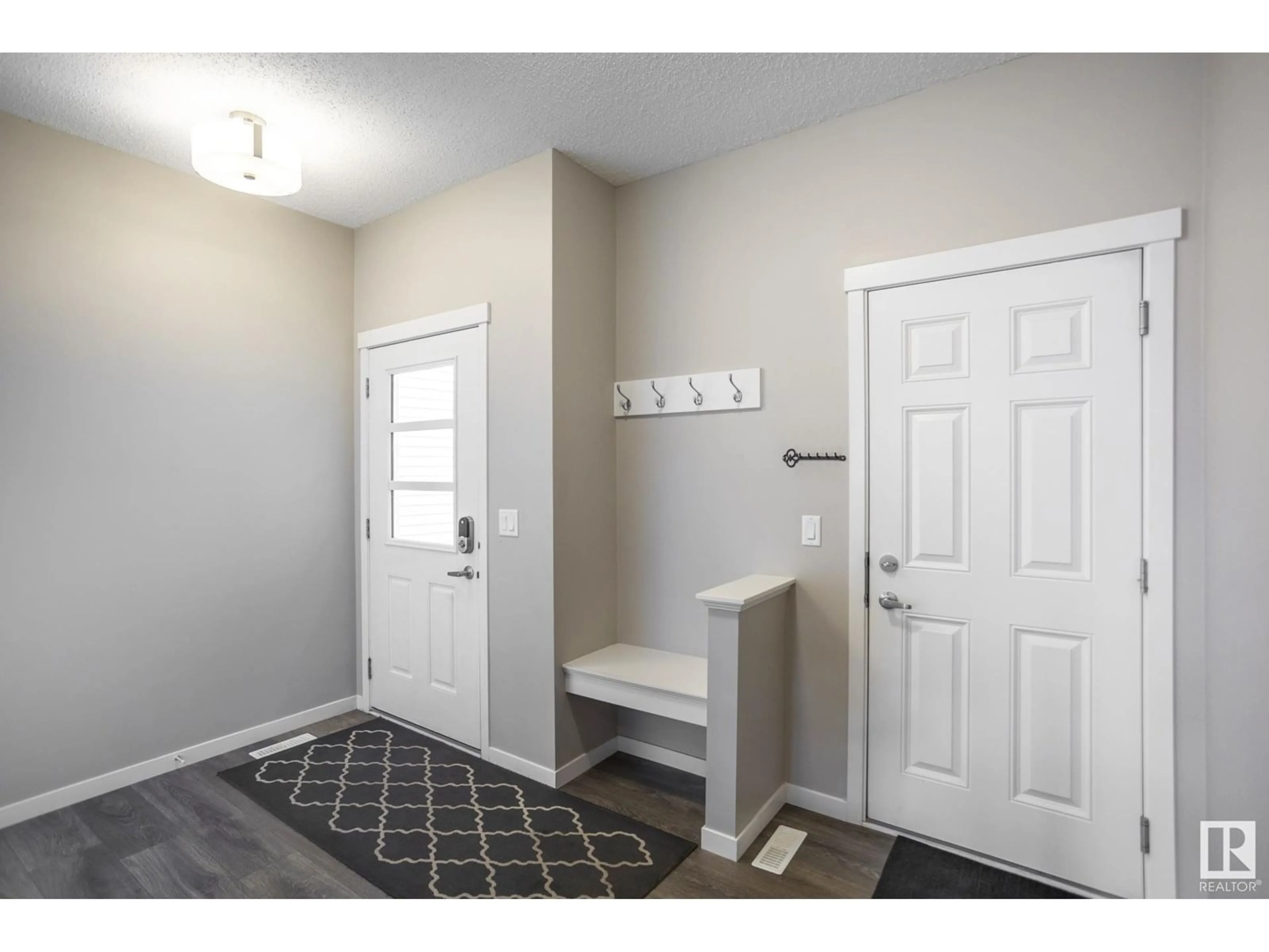 Indoor entryway for SW - 3338 CHECKNITA CM, Edmonton Alberta T6W4E9