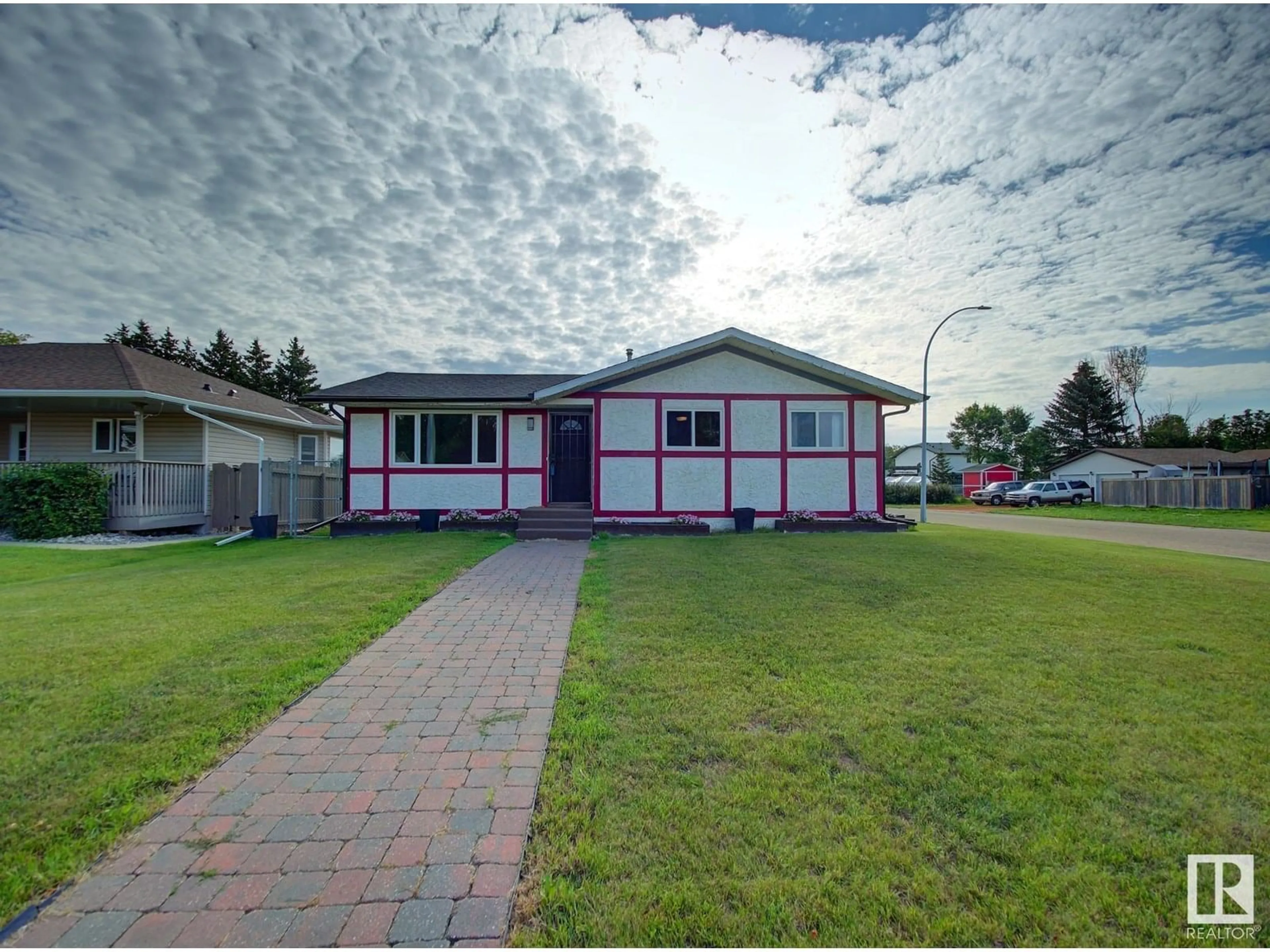 A pic from outside/outdoor area/front of a property/back of a property/a pic from drone, street for 5203 55 ST, Bon Accord Alberta T0A0K0