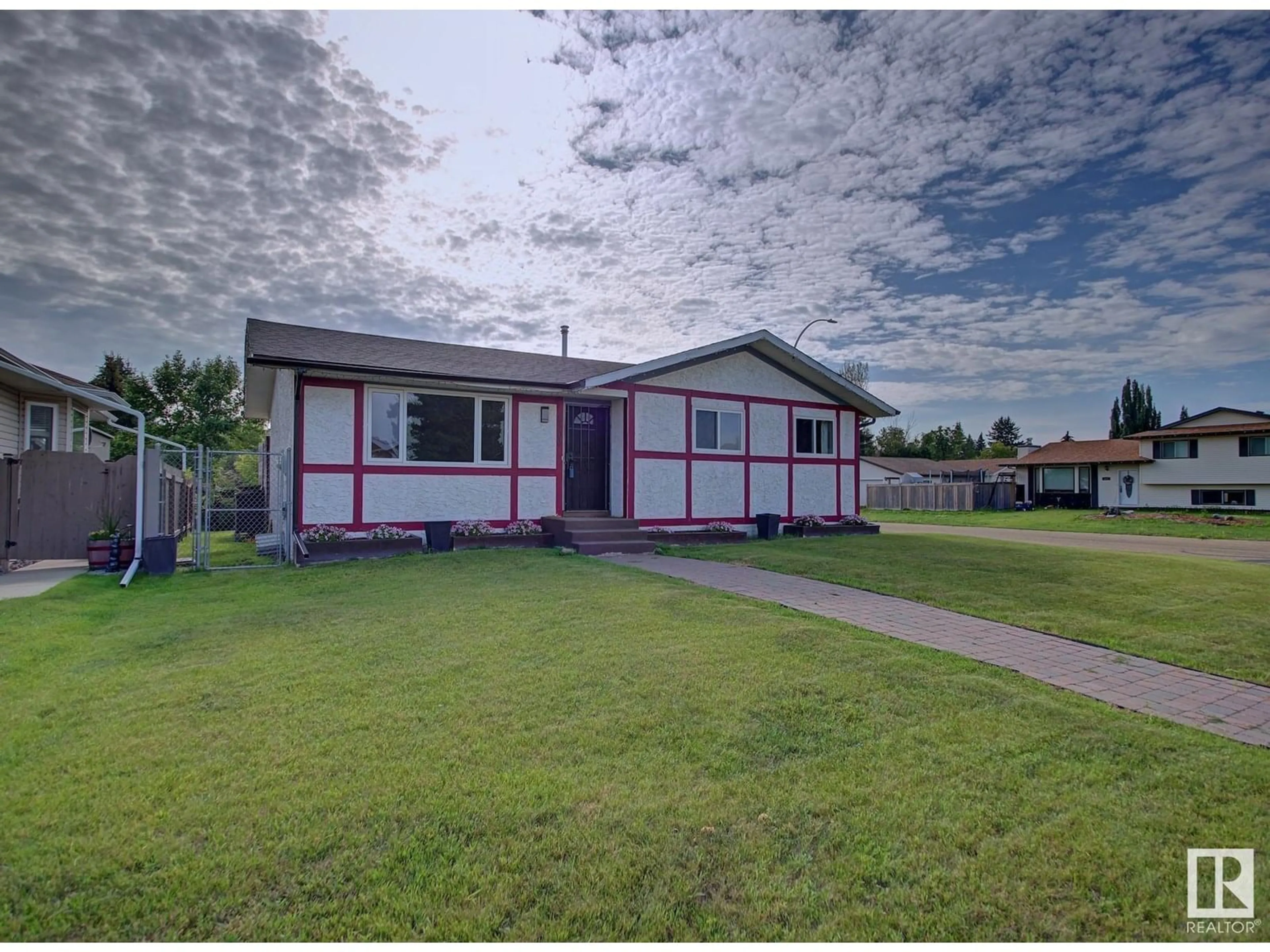 A pic from outside/outdoor area/front of a property/back of a property/a pic from drone, street for 5203 55 ST, Bon Accord Alberta T0A0K0
