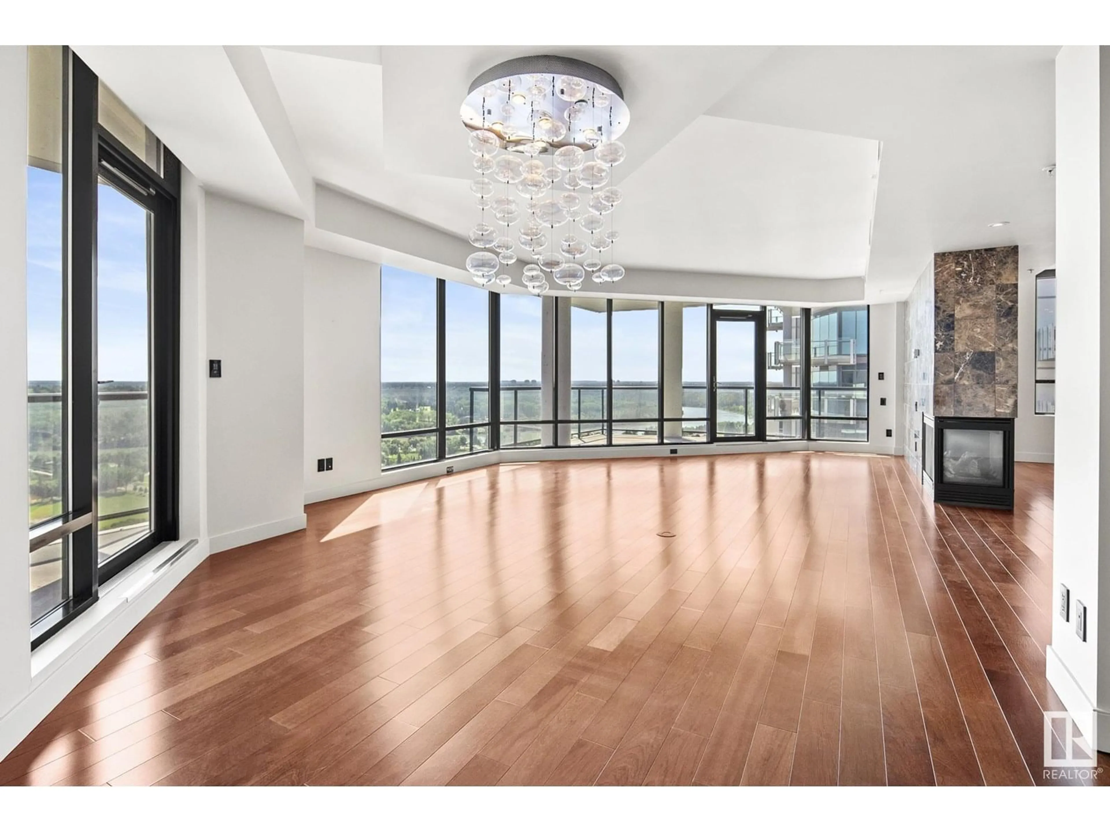 Indoor foyer for 11933 - 1200 JASPER AV, Edmonton Alberta T5K0P1