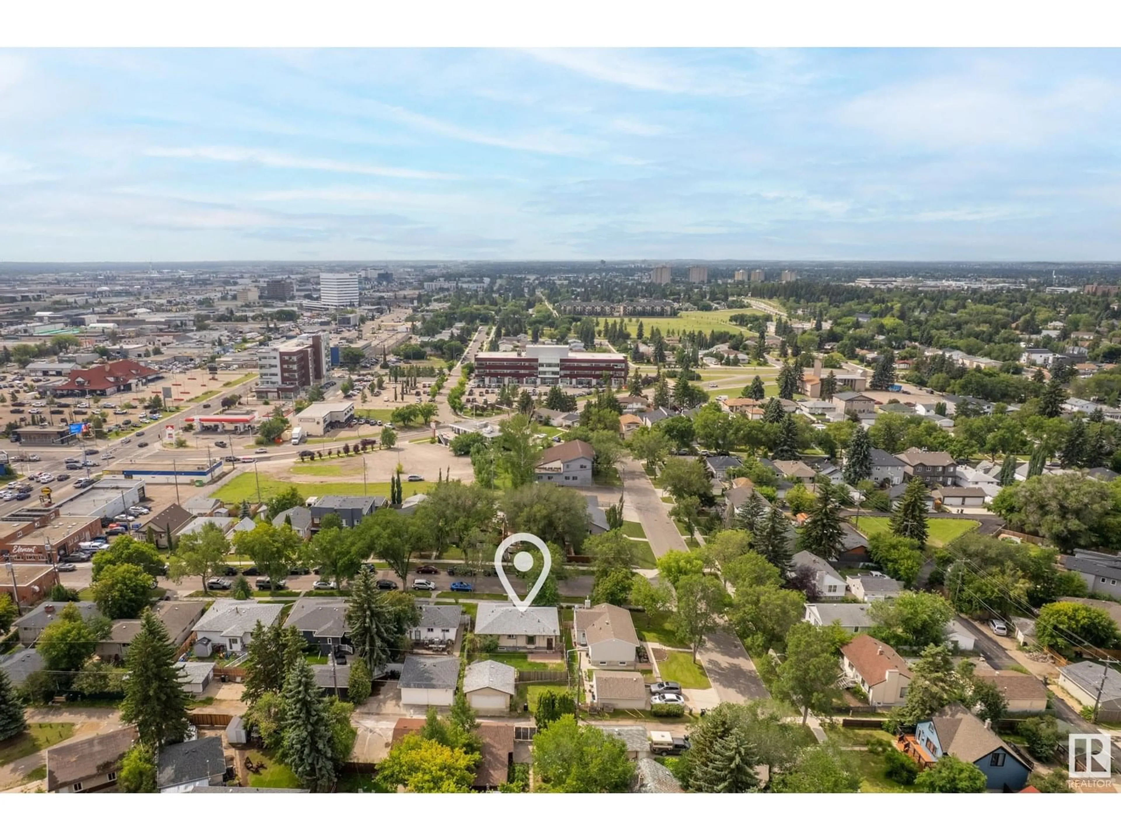 A pic from outside/outdoor area/front of a property/back of a property/a pic from drone, street for 10444 64 AV, Edmonton Alberta T6H1S7