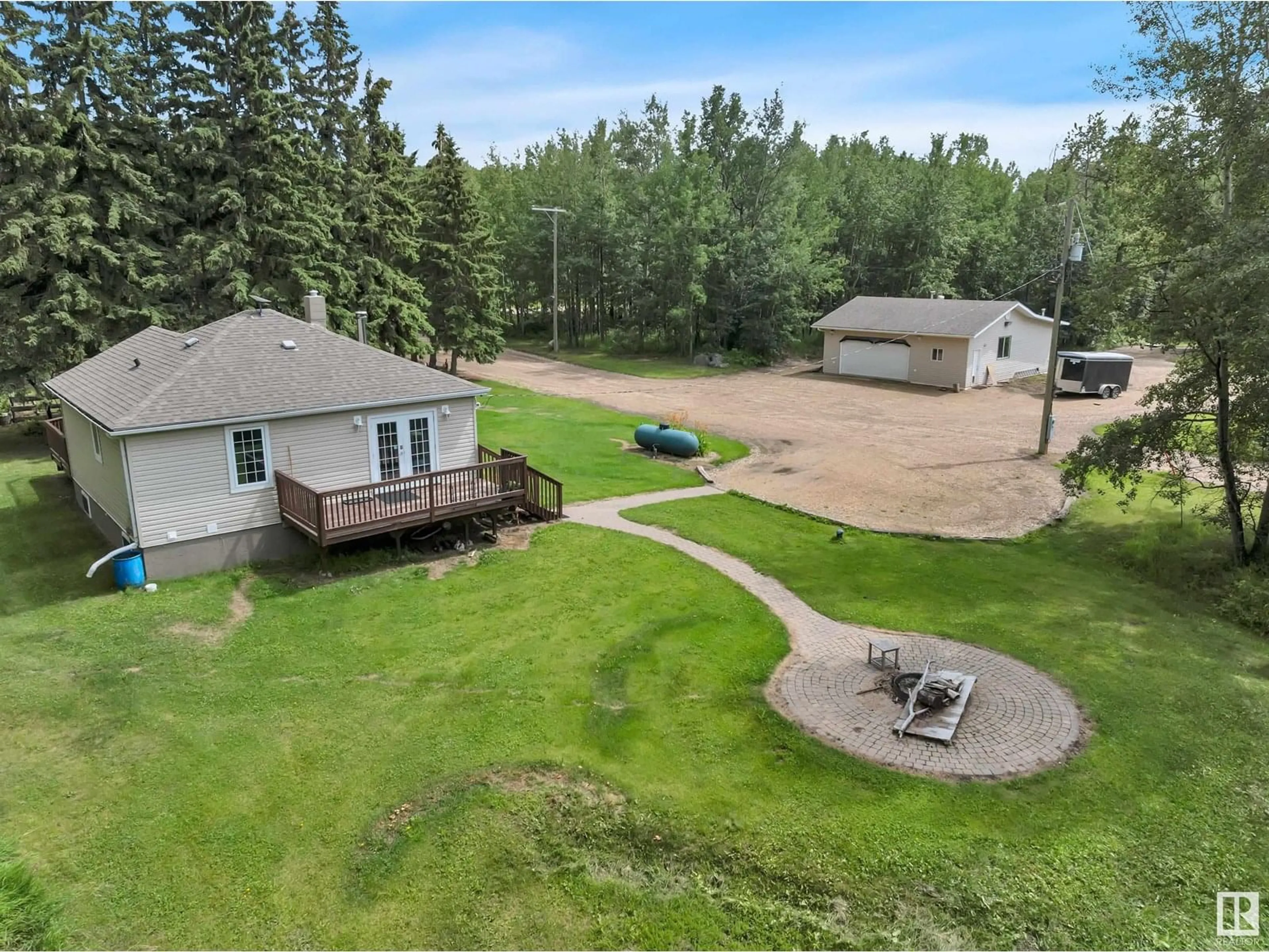 A pic from outside/outdoor area/front of a property/back of a property/a pic from drone, water/lake/river/ocean view for 47332 RGE ROAD 12, Rural Leduc County Alberta T0C2P0