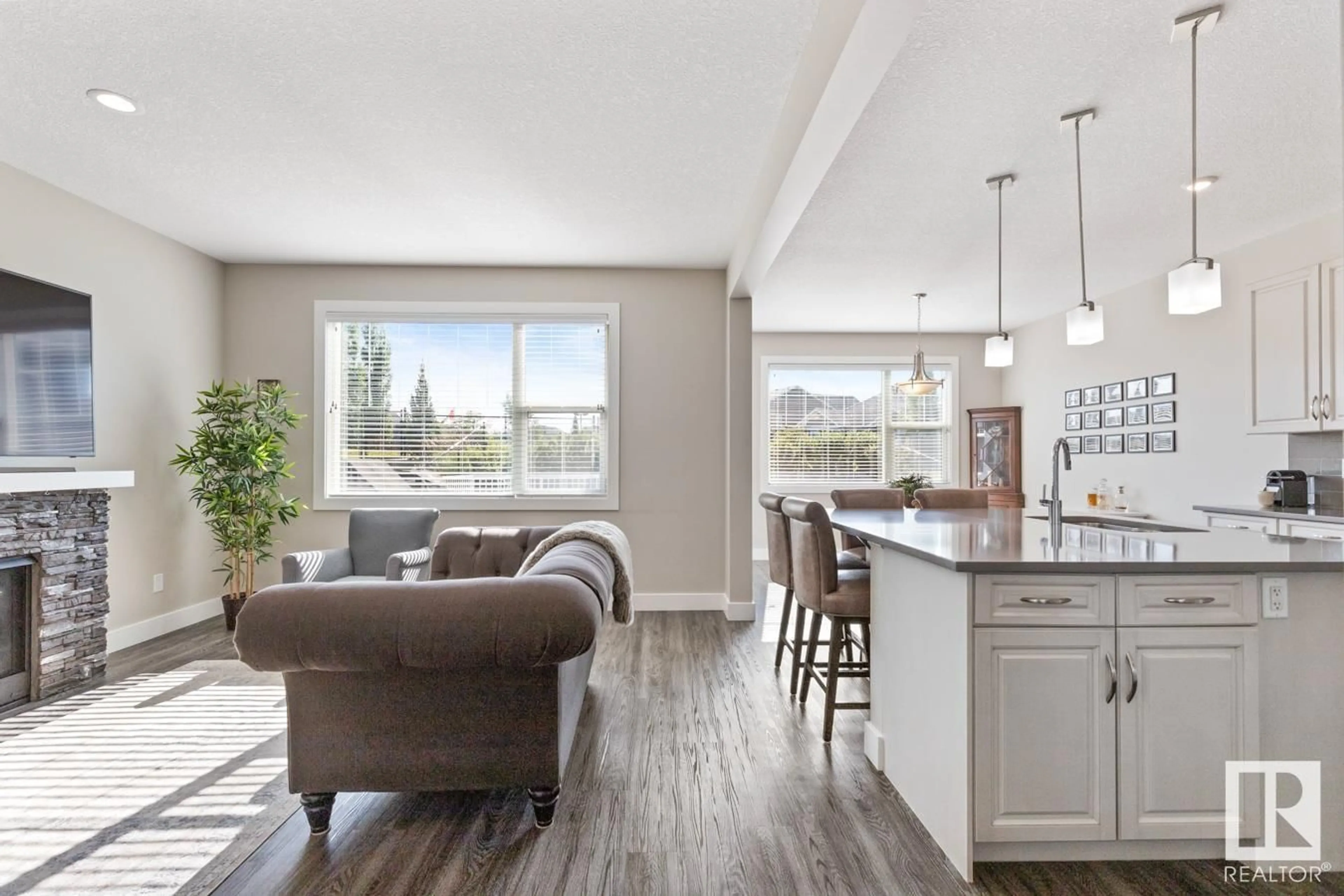 Open concept kitchen, unknown for 104 ALDRIDGE CR, Sherwood Park Alberta T8H0Y2