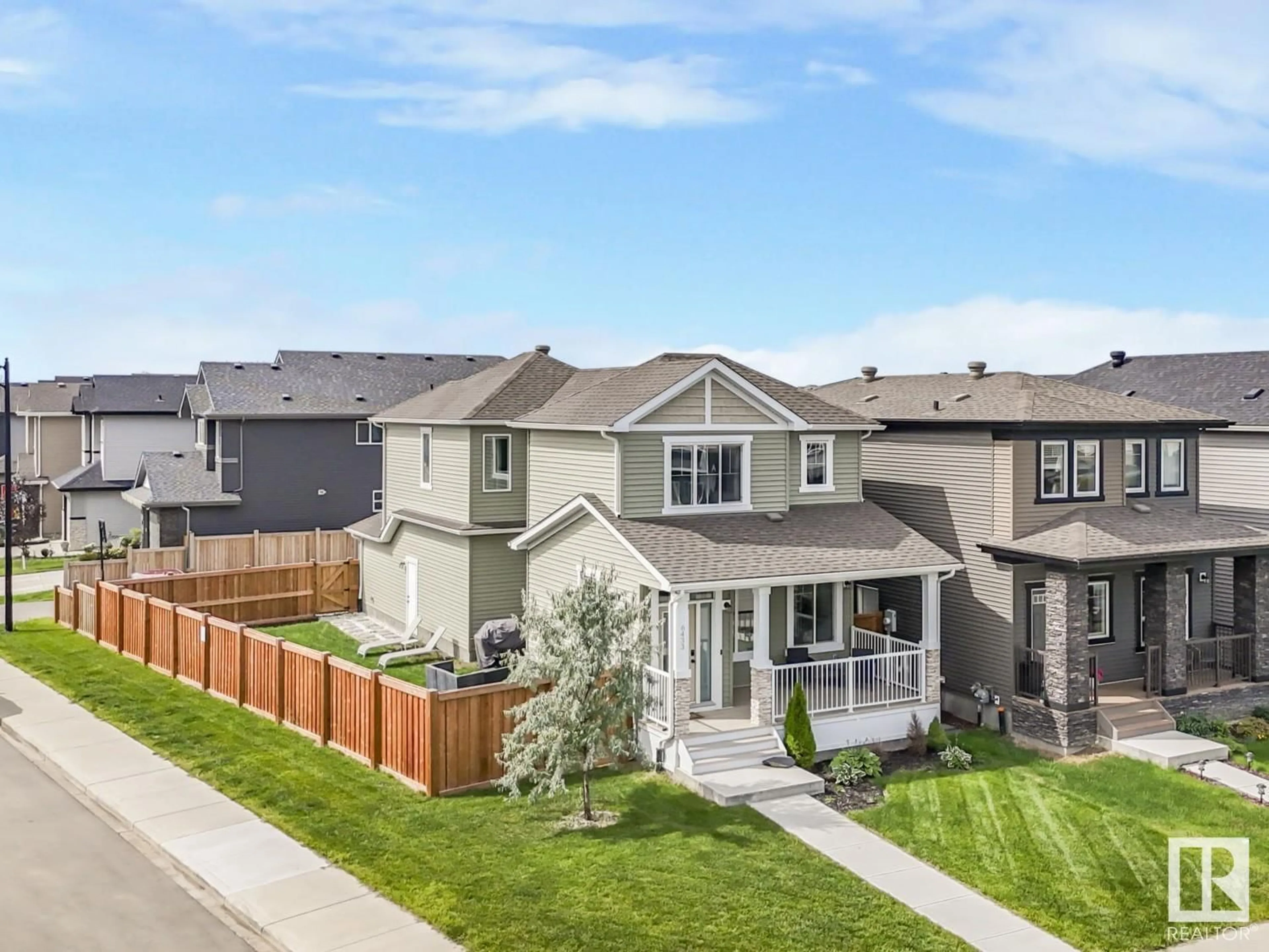 A pic from outside/outdoor area/front of a property/back of a property/a pic from drone, mountain view for 6433 177A AV, Edmonton Alberta T5Y3X4