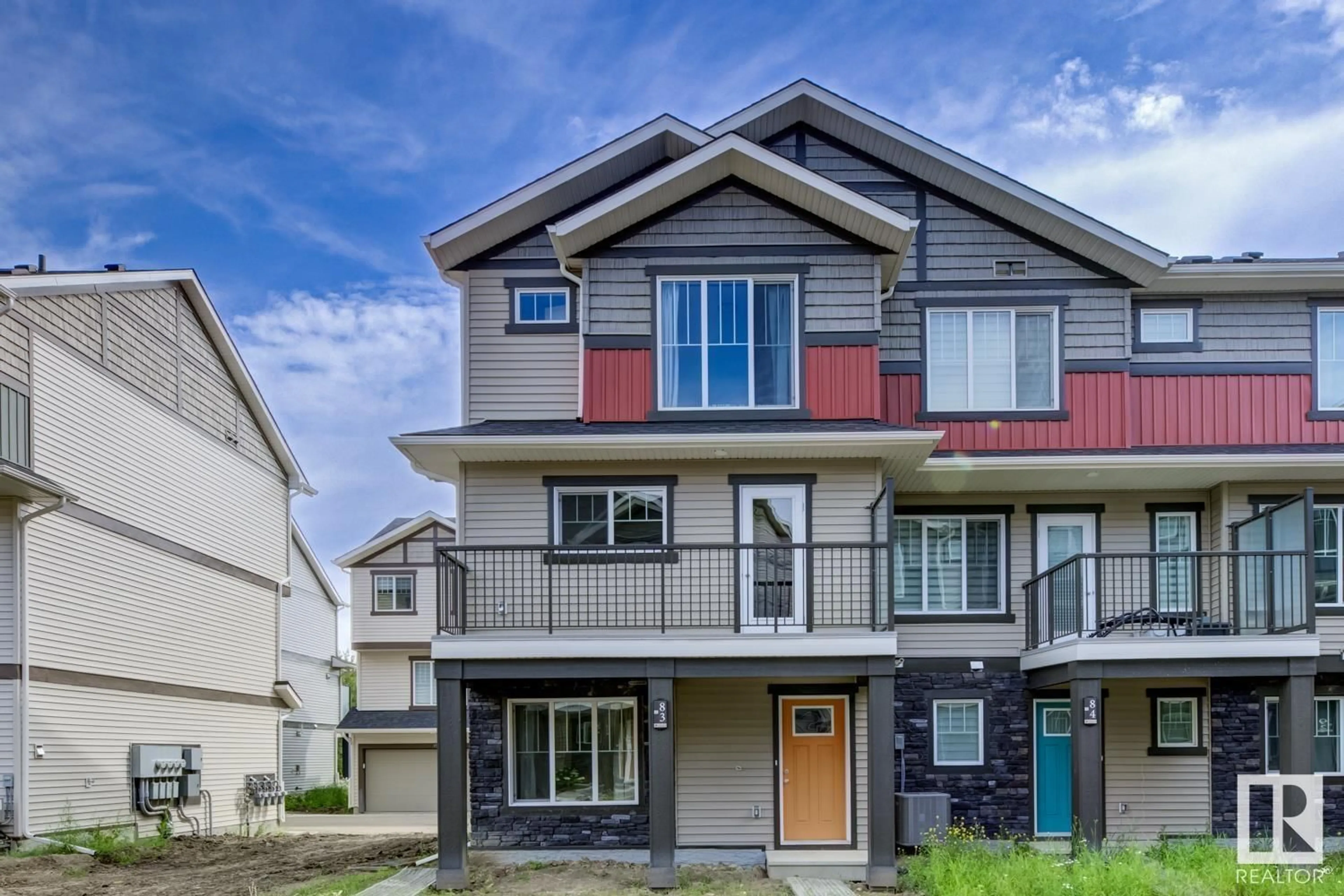 Home with vinyl exterior material, street for 83 MCLAUGHLIN DR, Spruce Grove Alberta T7X0E1
