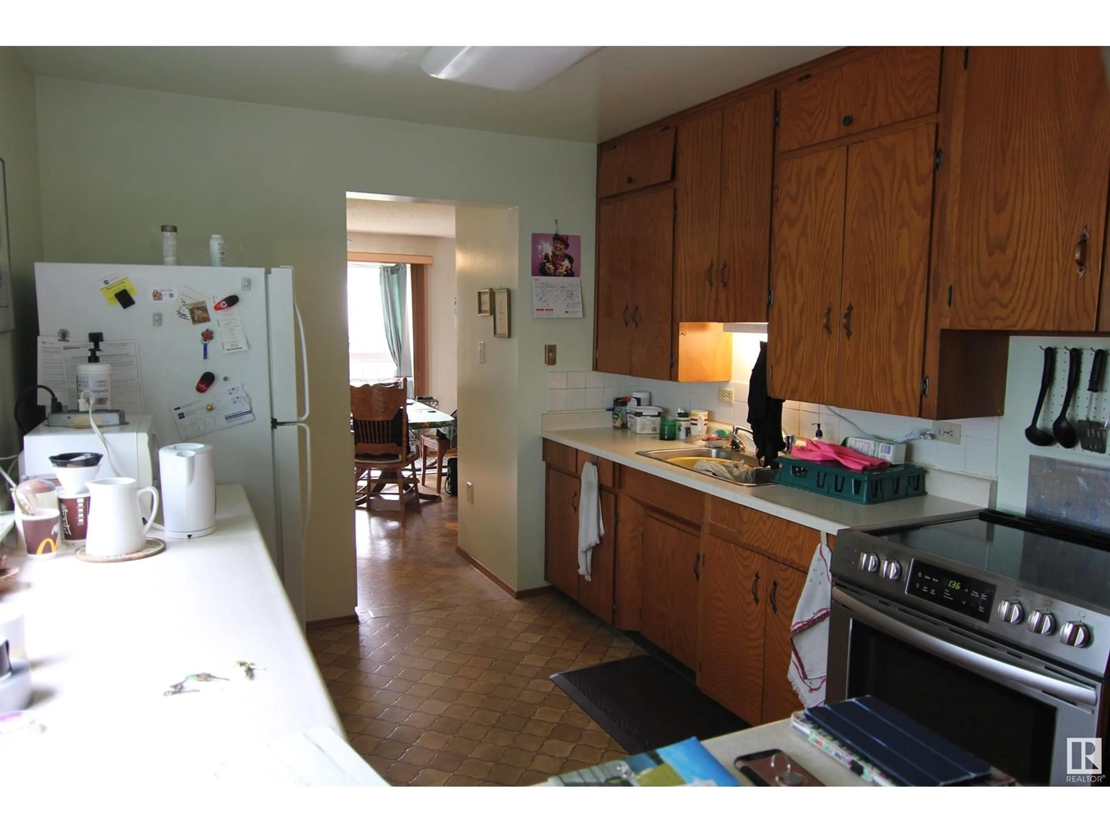 Standard kitchen, unknown for NW - 9733 79 AV, Edmonton Alberta T6E1P9
