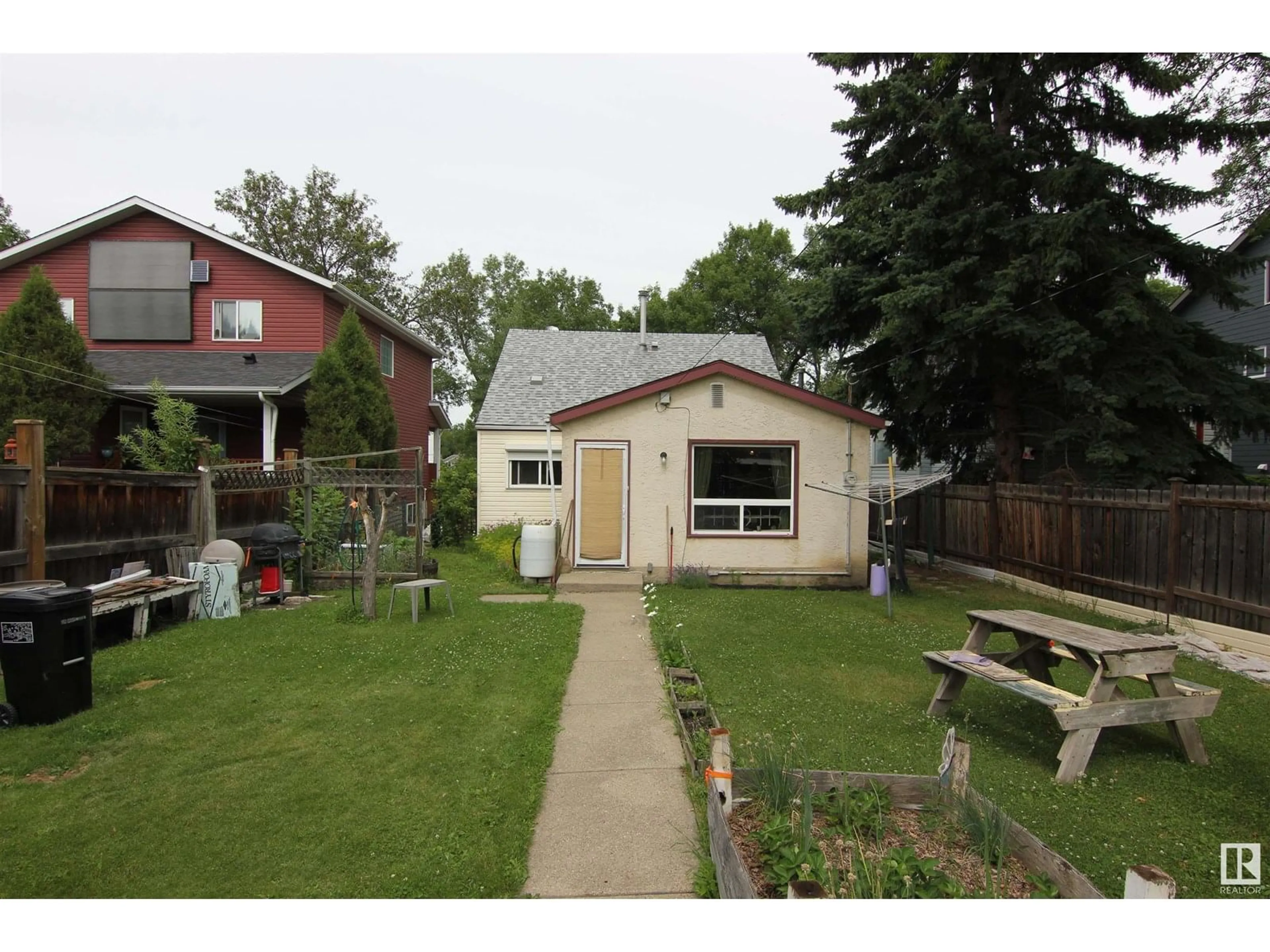 Unknown for NW - 9733 79 AV, Edmonton Alberta T6E1P9