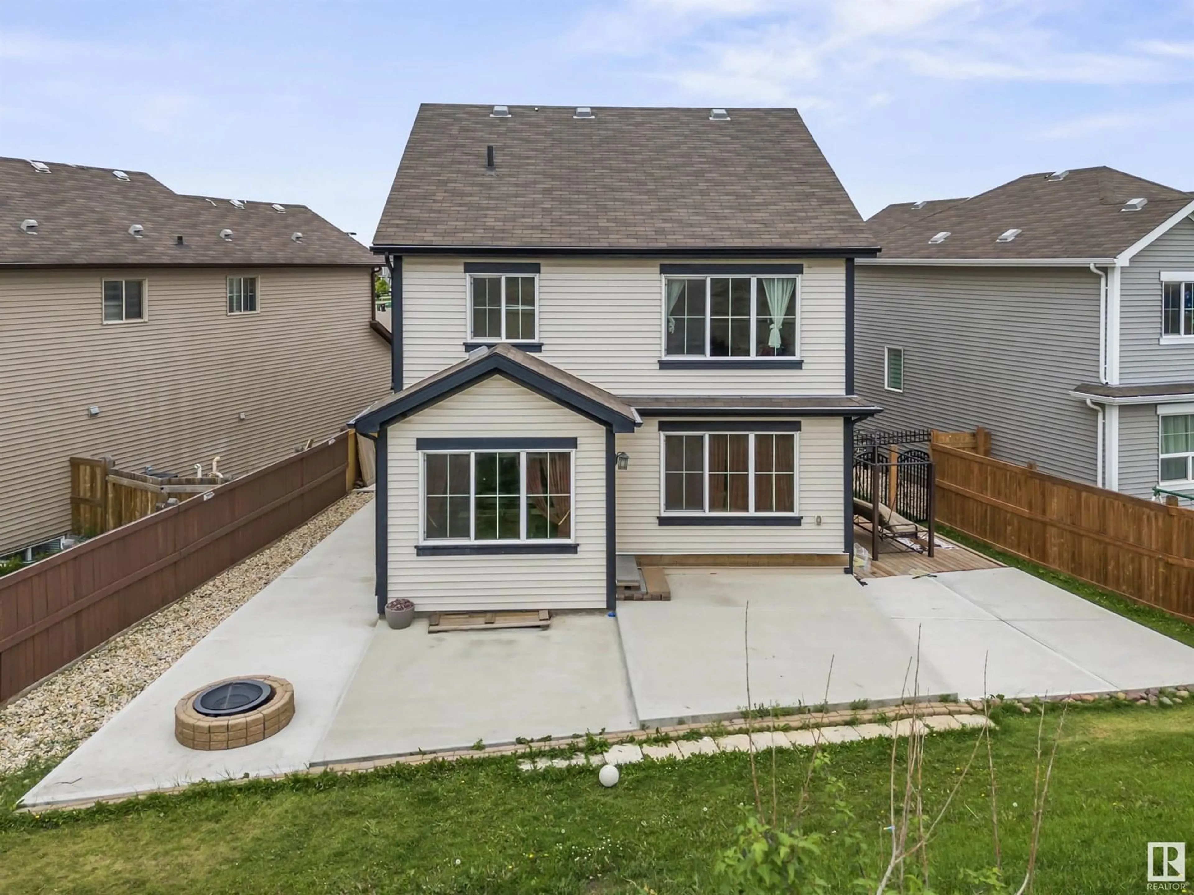 A pic from outside/outdoor area/front of a property/back of a property/a pic from drone, street for SW - 1971 51 STREET, Edmonton Alberta T6X1Y4