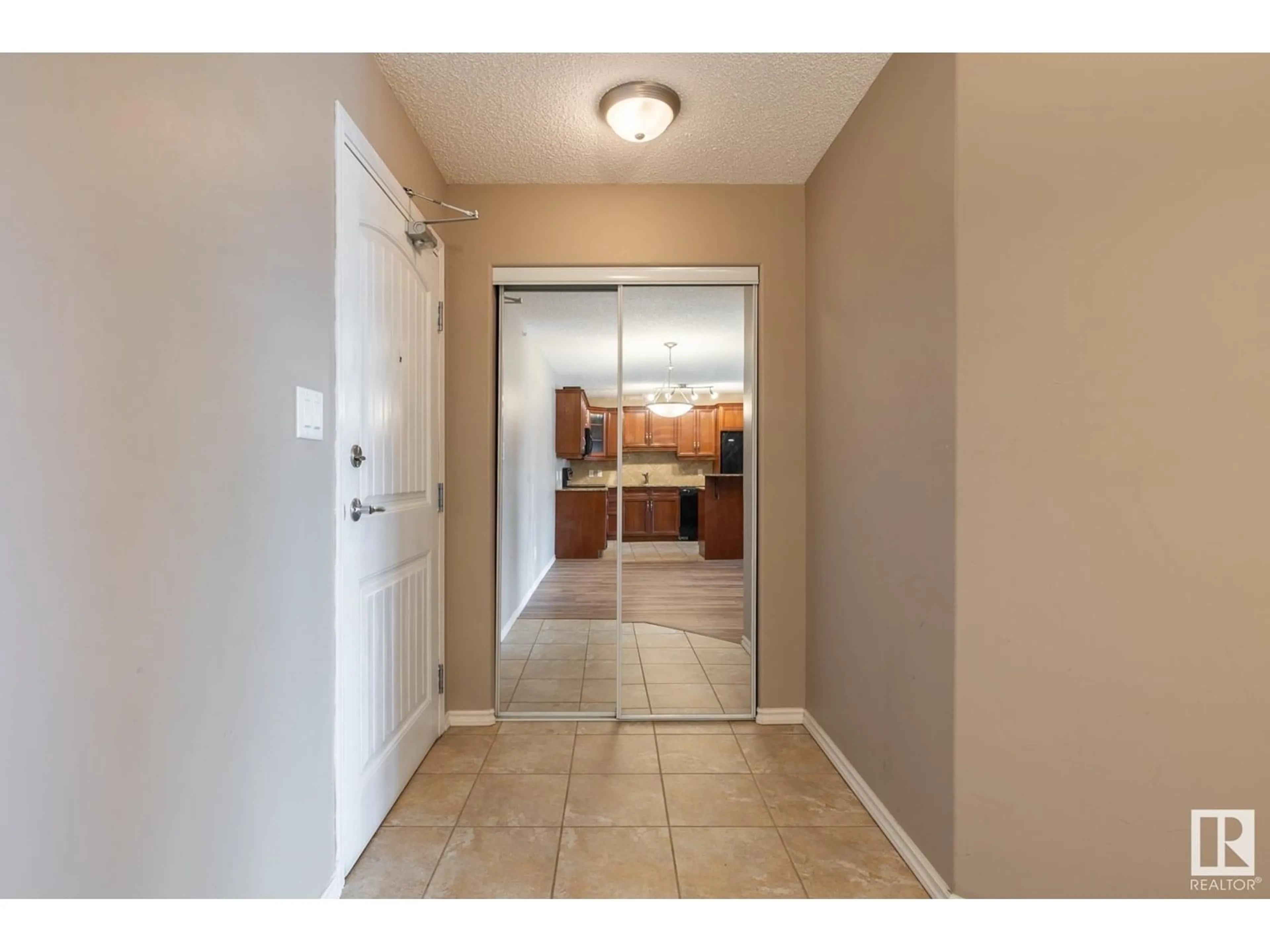 Indoor entryway for #426 - 2098 BLACKMUD CREEK DR, Edmonton Alberta T6W1T7