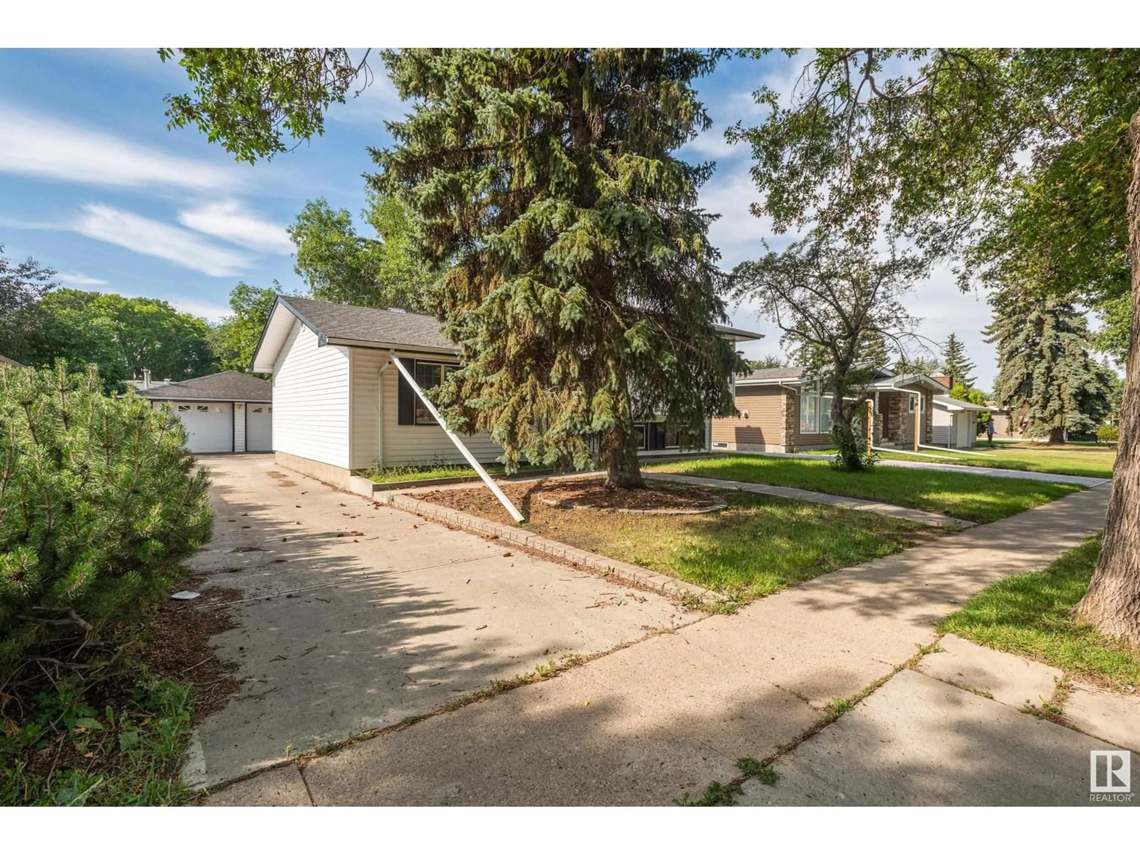 Unknown for 6411 149 AV, Edmonton Alberta T5A1W1