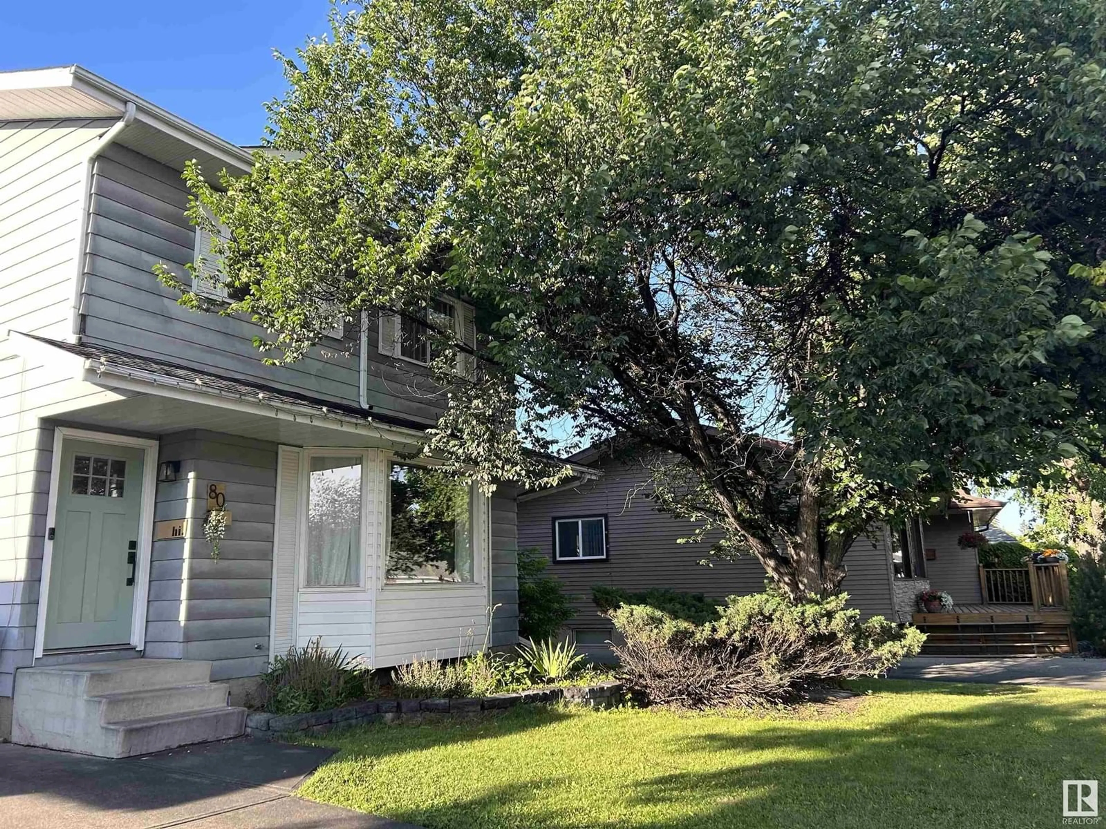 A pic from outside/outdoor area/front of a property/back of a property/a pic from drone, street for 80 VIRGINIA CR, Sherwood Park Alberta T8A4L5