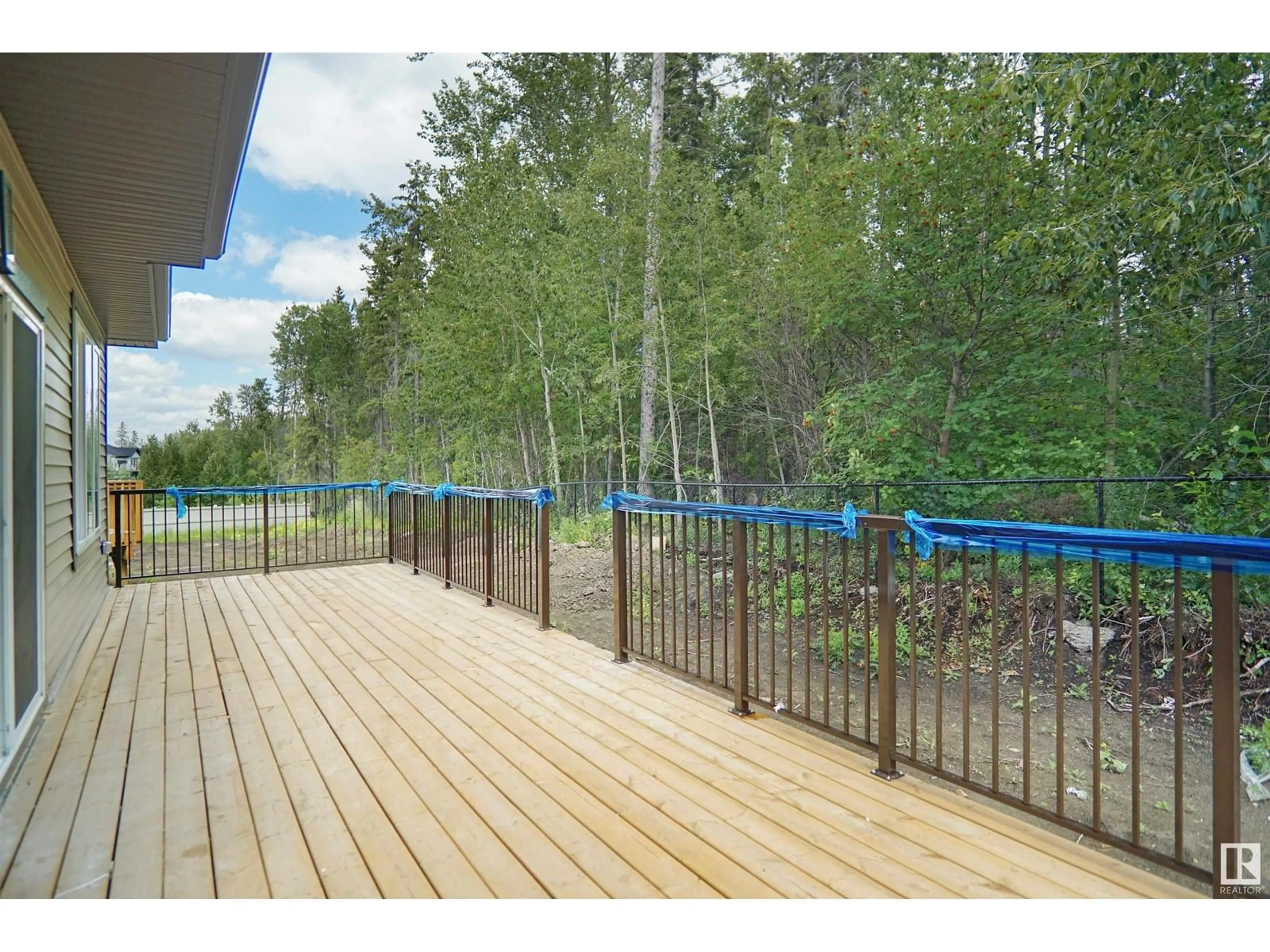 Patio, forest/trees view for 53 MEADOWGROVE LANE, Spruce Grove Alberta T7X0W2