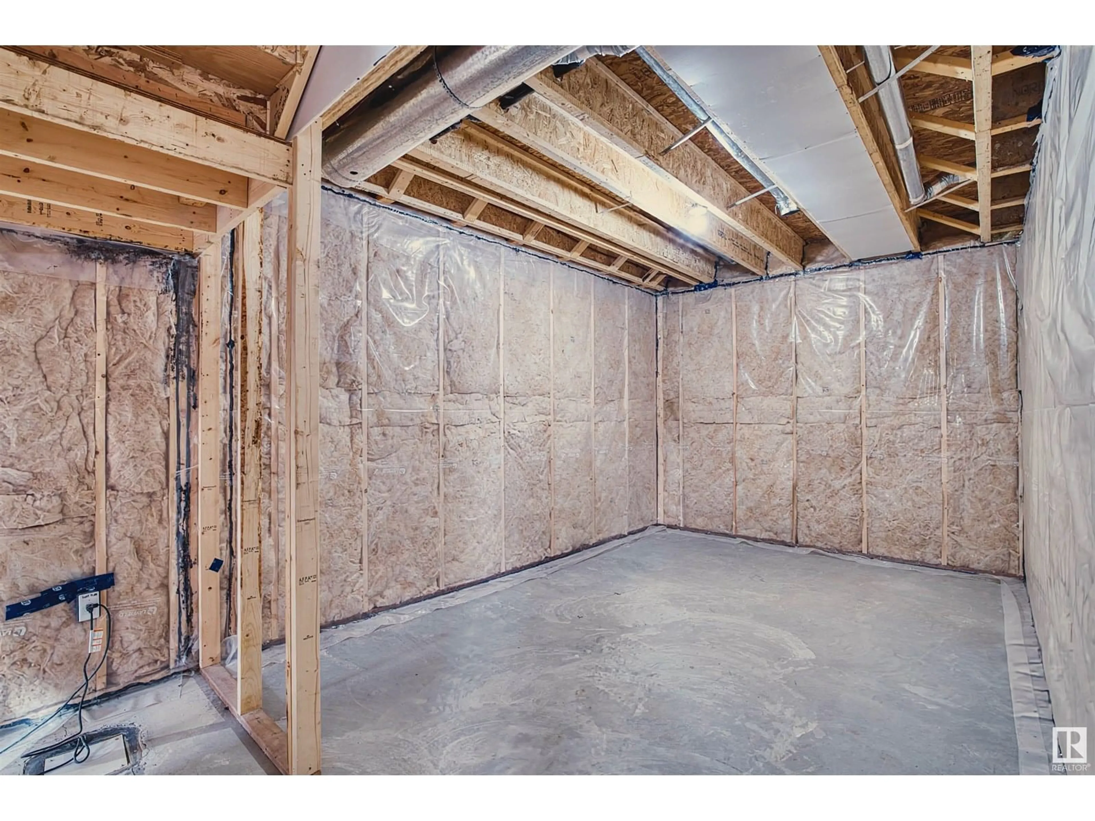 Storage room or clothes room or walk-in closet for 5721 KOOTOOK WY, Edmonton Alberta T6W4Z5
