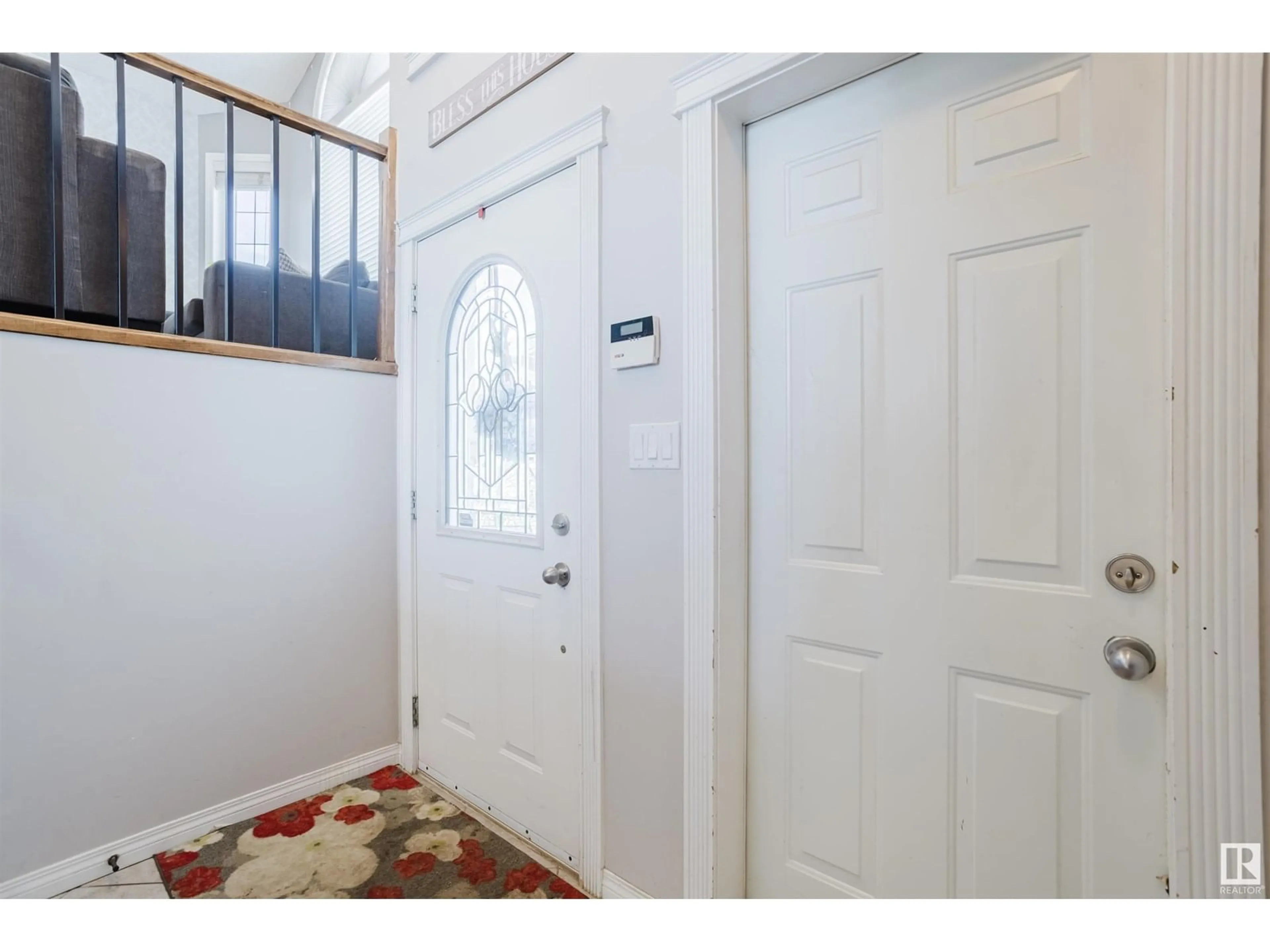 Indoor entryway for 7819 166 AV, Edmonton Alberta T5Z3V8