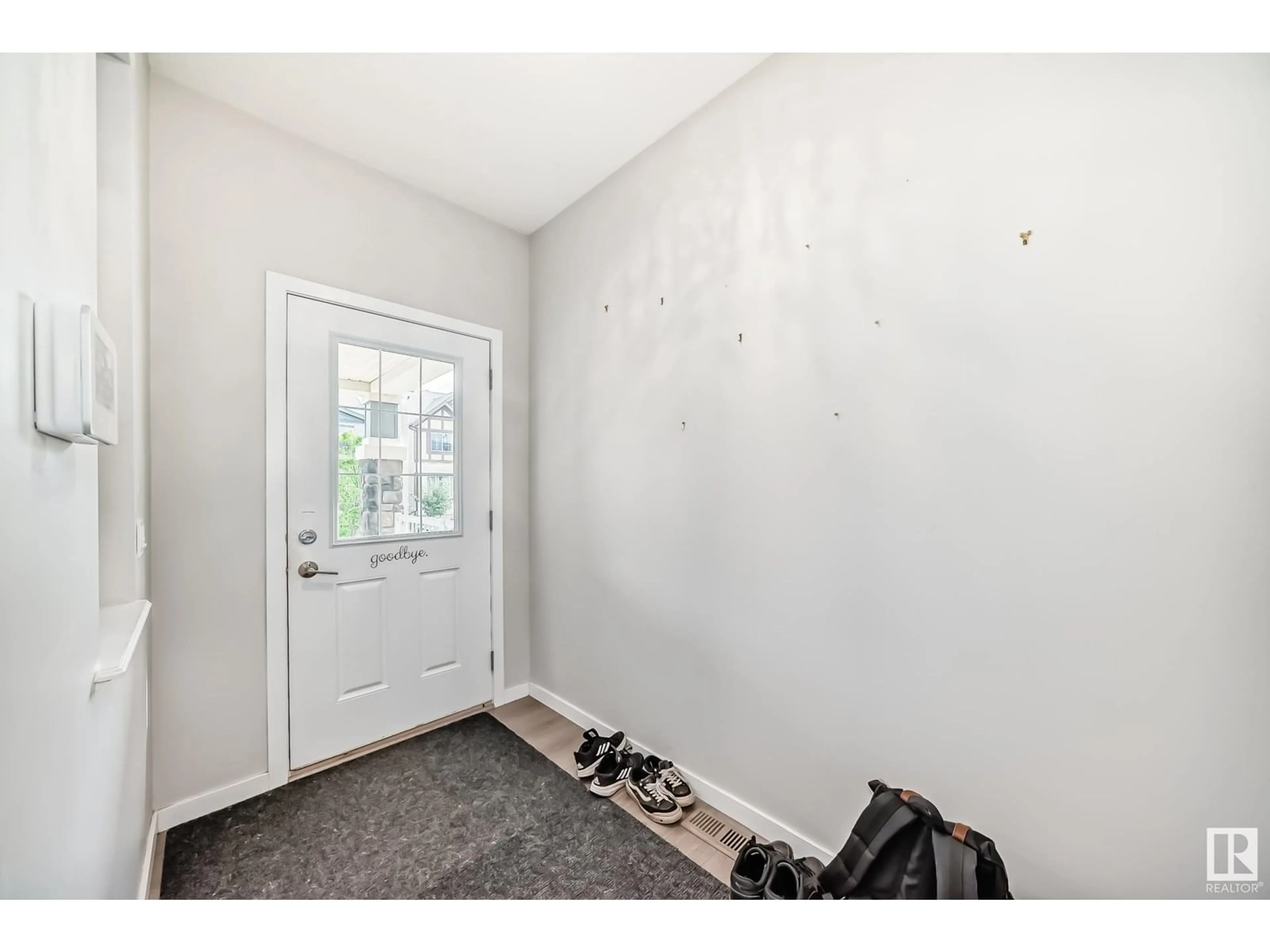 Indoor entryway for 4231 PROWSE WY, Edmonton Alberta T6W3A6