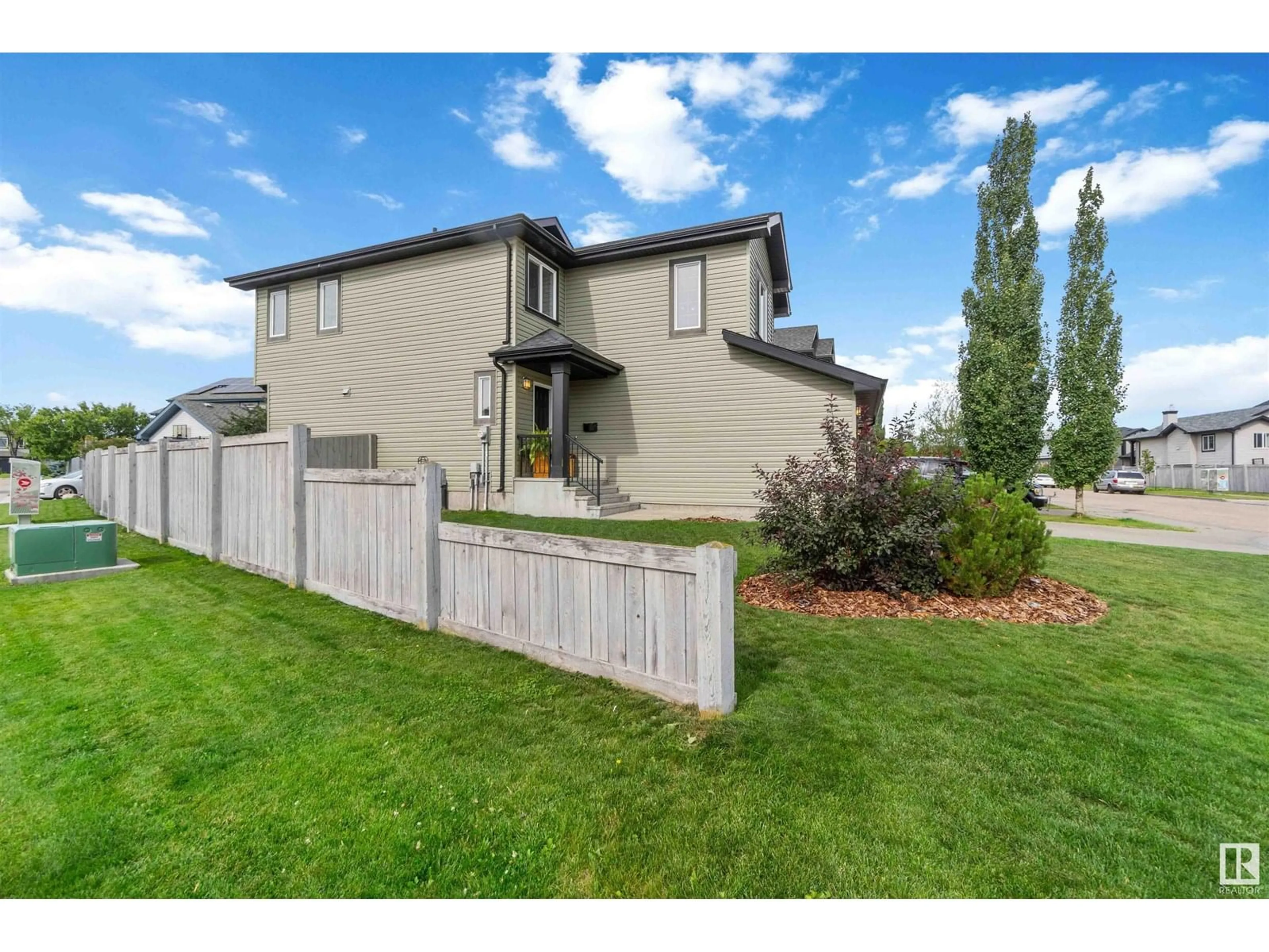 Unknown for 8403 179 AV, Edmonton Alberta T5Z0C3