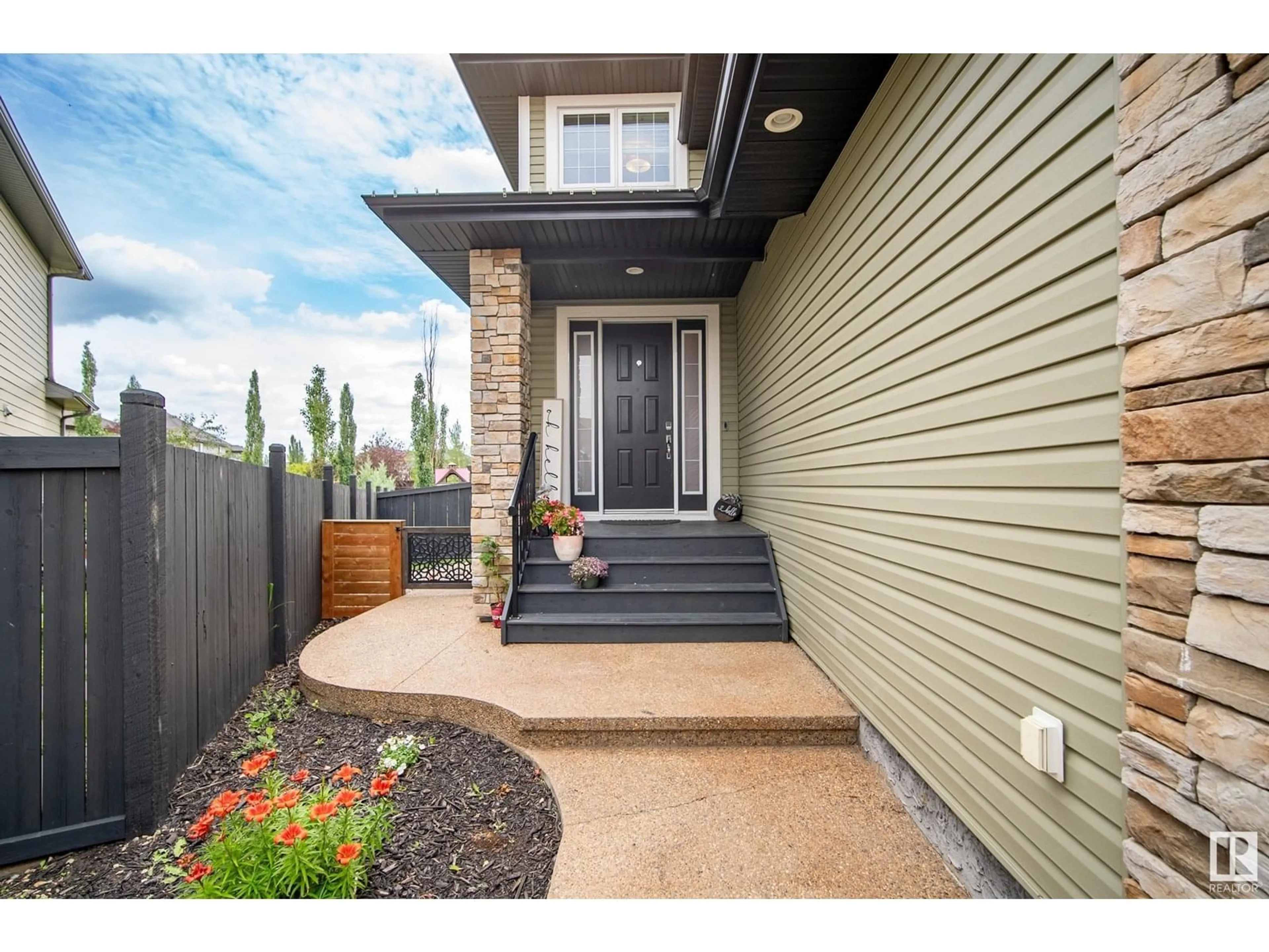 Unknown for 9803 103 AV, Morinville Alberta T8R0C3