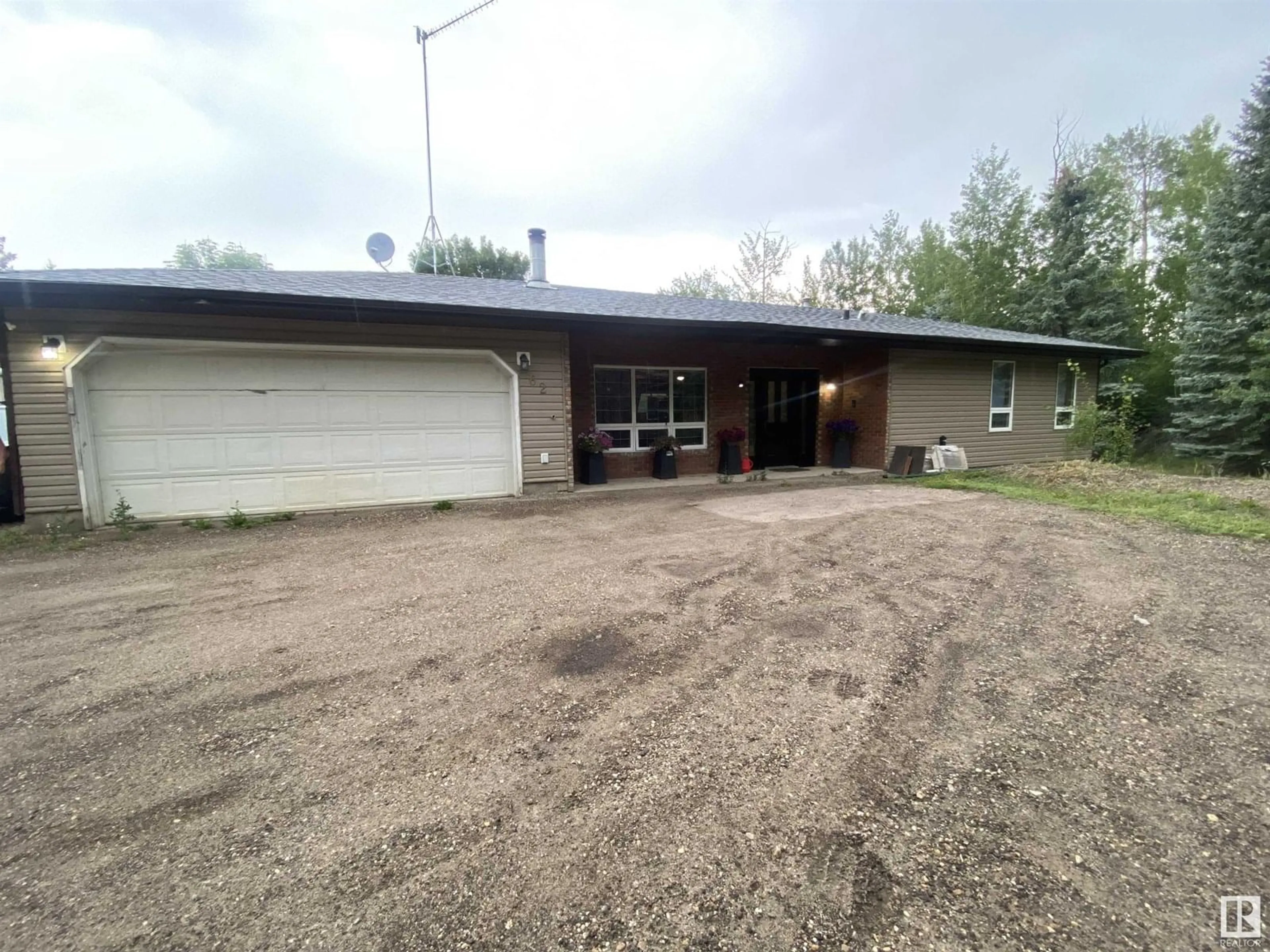 Unknown for 51049 - 62 RGE ROAD 215, Rural Strathcona County Alberta T8E1G7