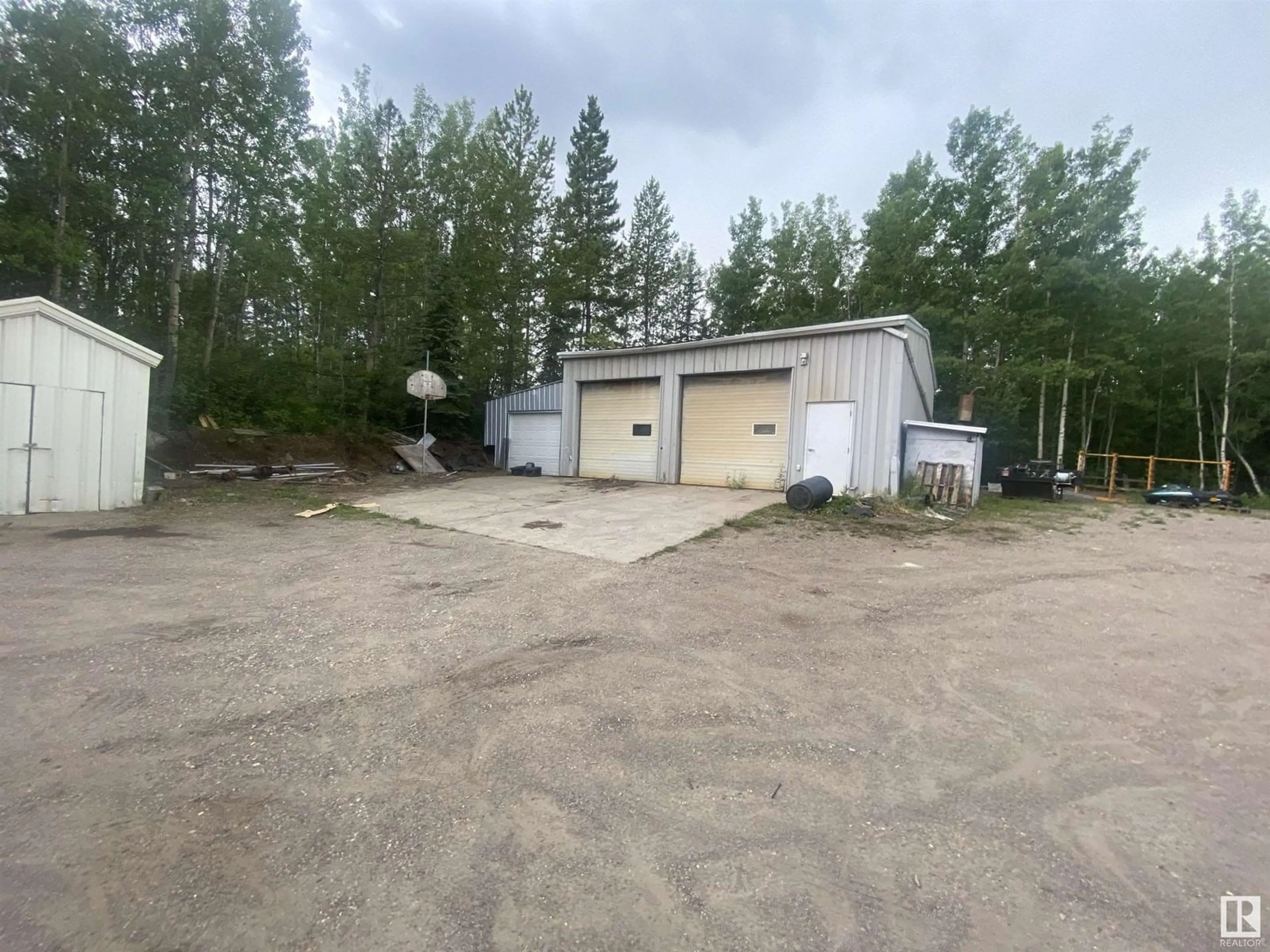 Shed for 51049 - 62 RGE ROAD 215, Rural Strathcona County Alberta T8E1G7