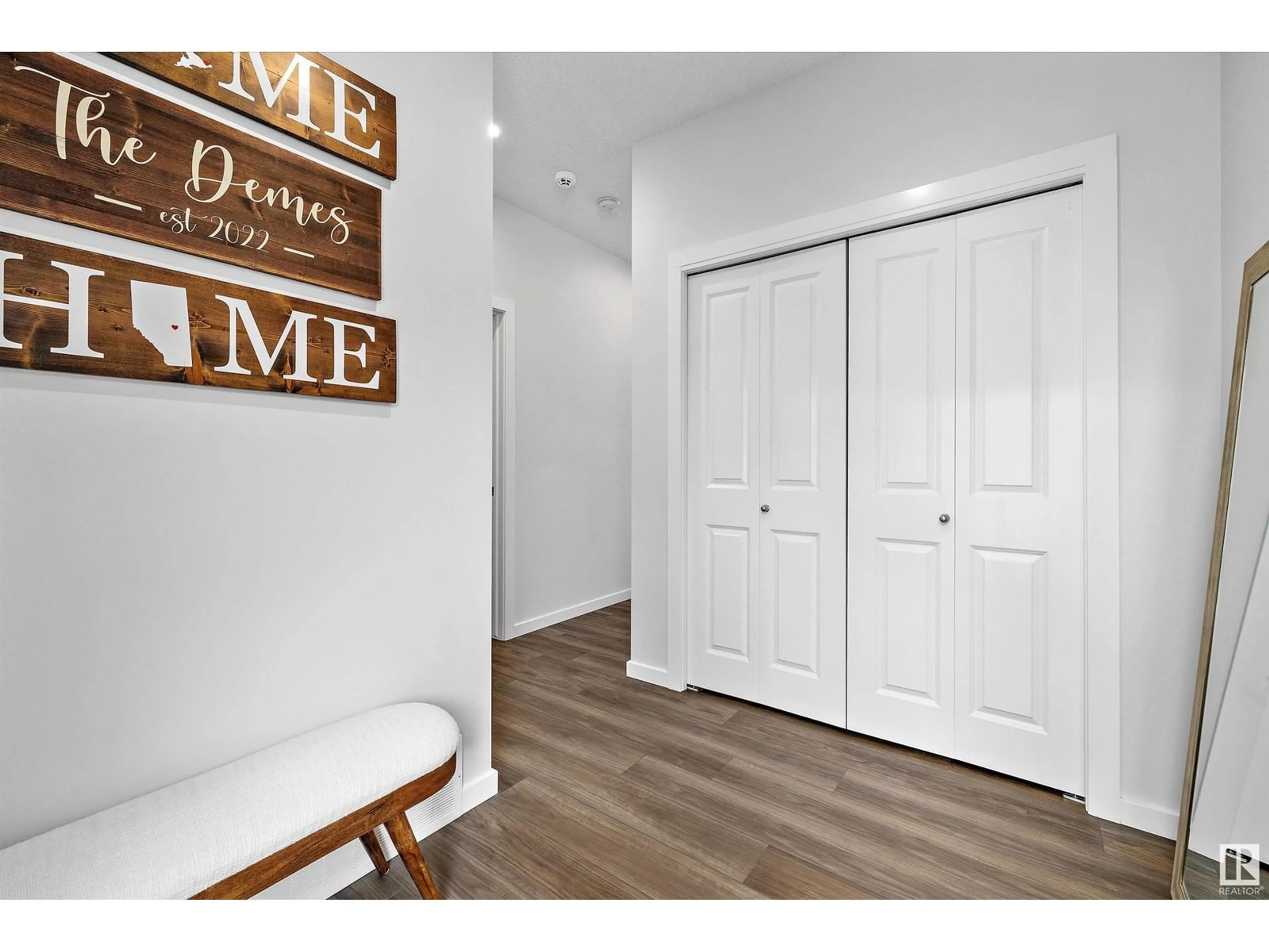 Indoor entryway for 205 LARCH CR, Leduc Alberta T9E1N2