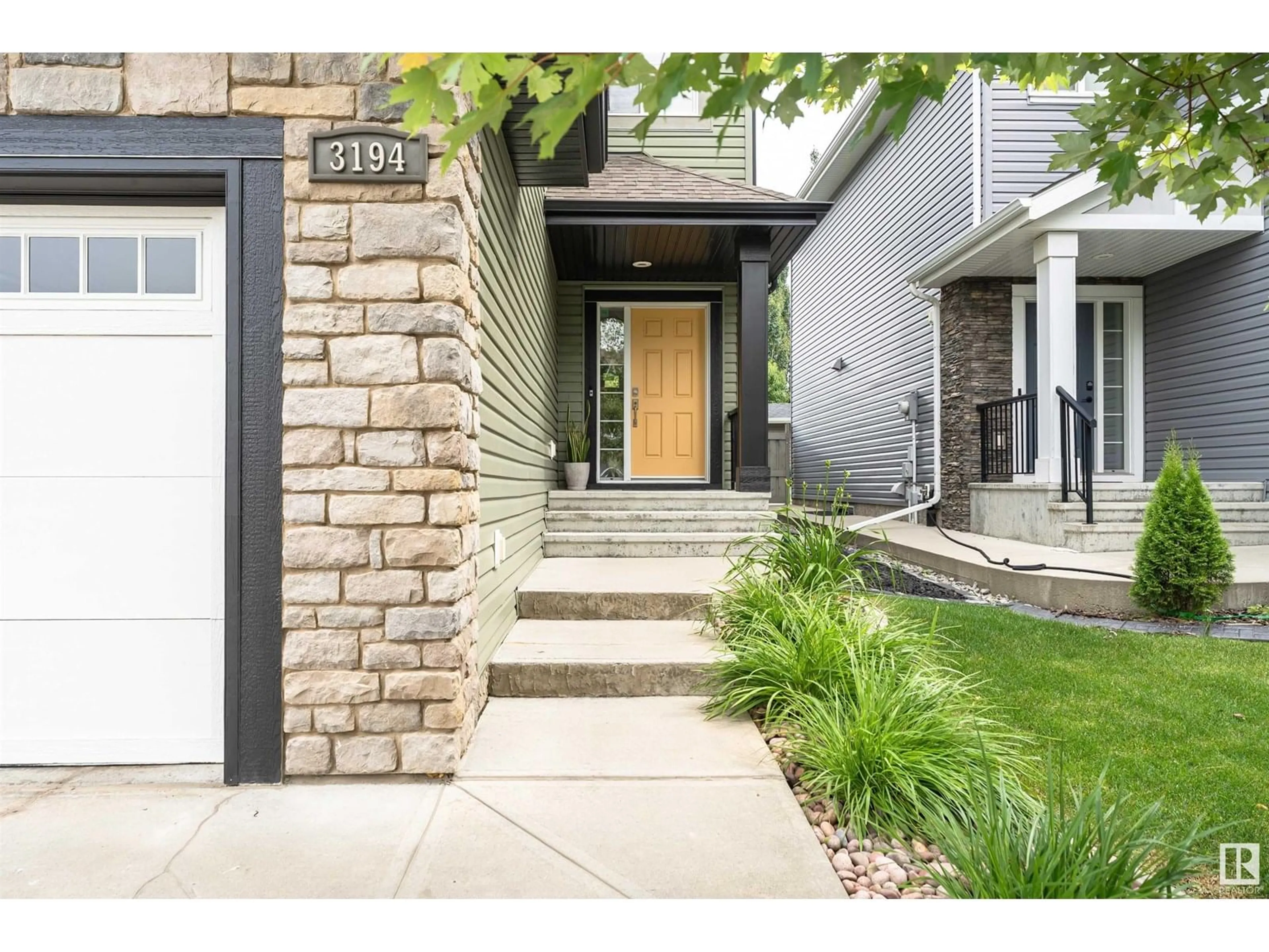 Home with brick exterior material, street for 3194 WHITELAW DR, Edmonton Alberta T6W0P8