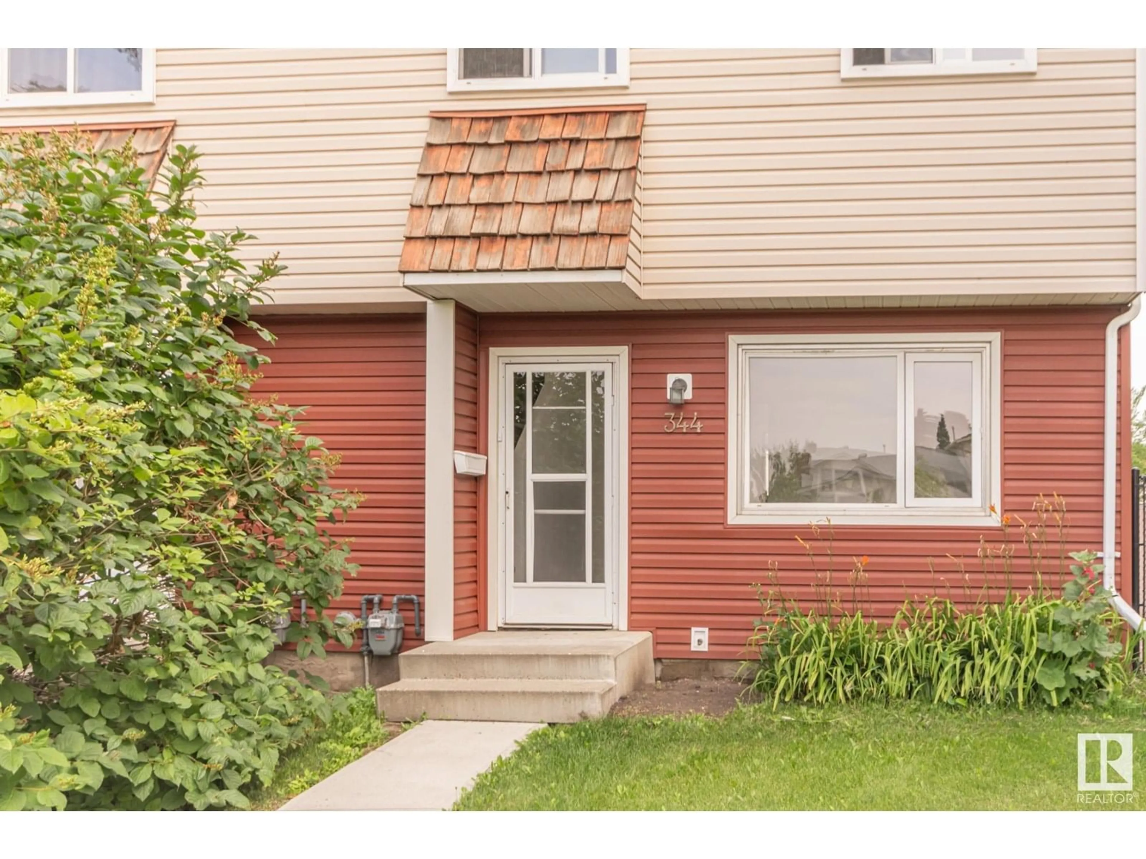 Unknown for 344 HERMITAGE RD, Edmonton Alberta T5A2S3