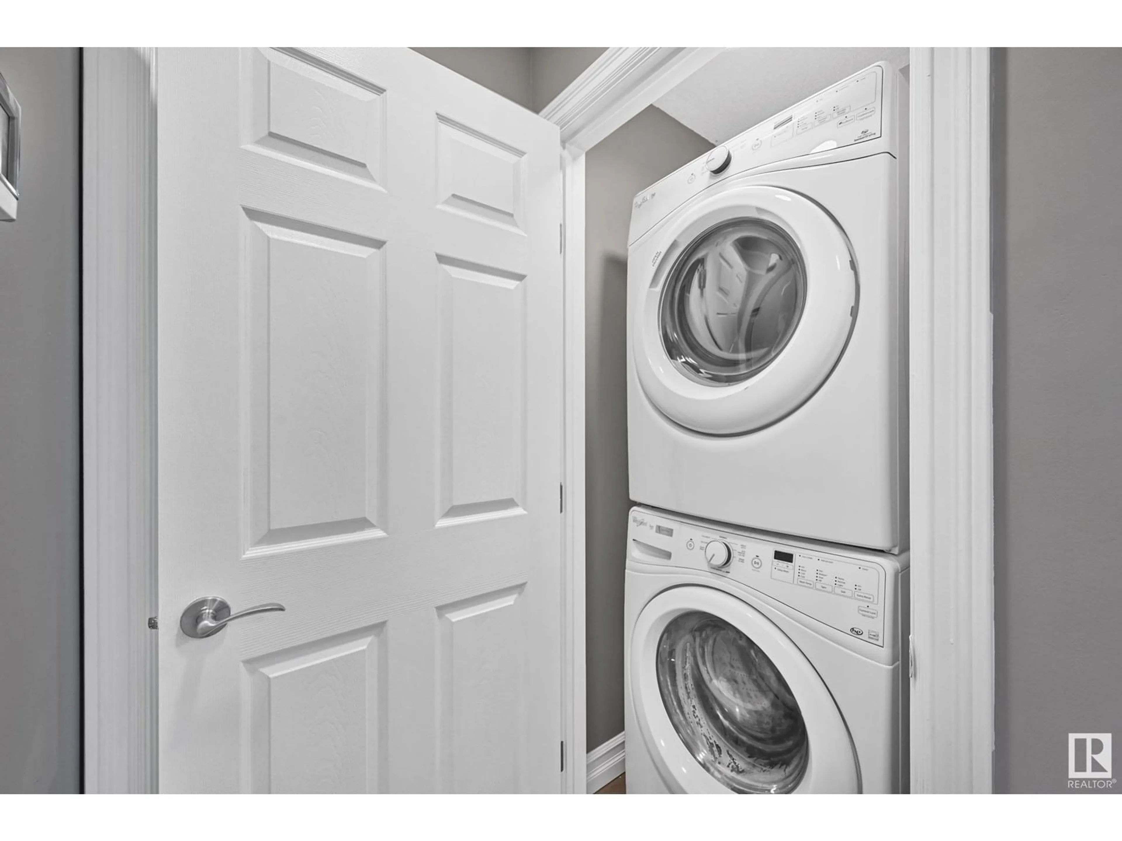 Laundry room for 52 14621 121 ST NW, Edmonton Alberta T5X0H2