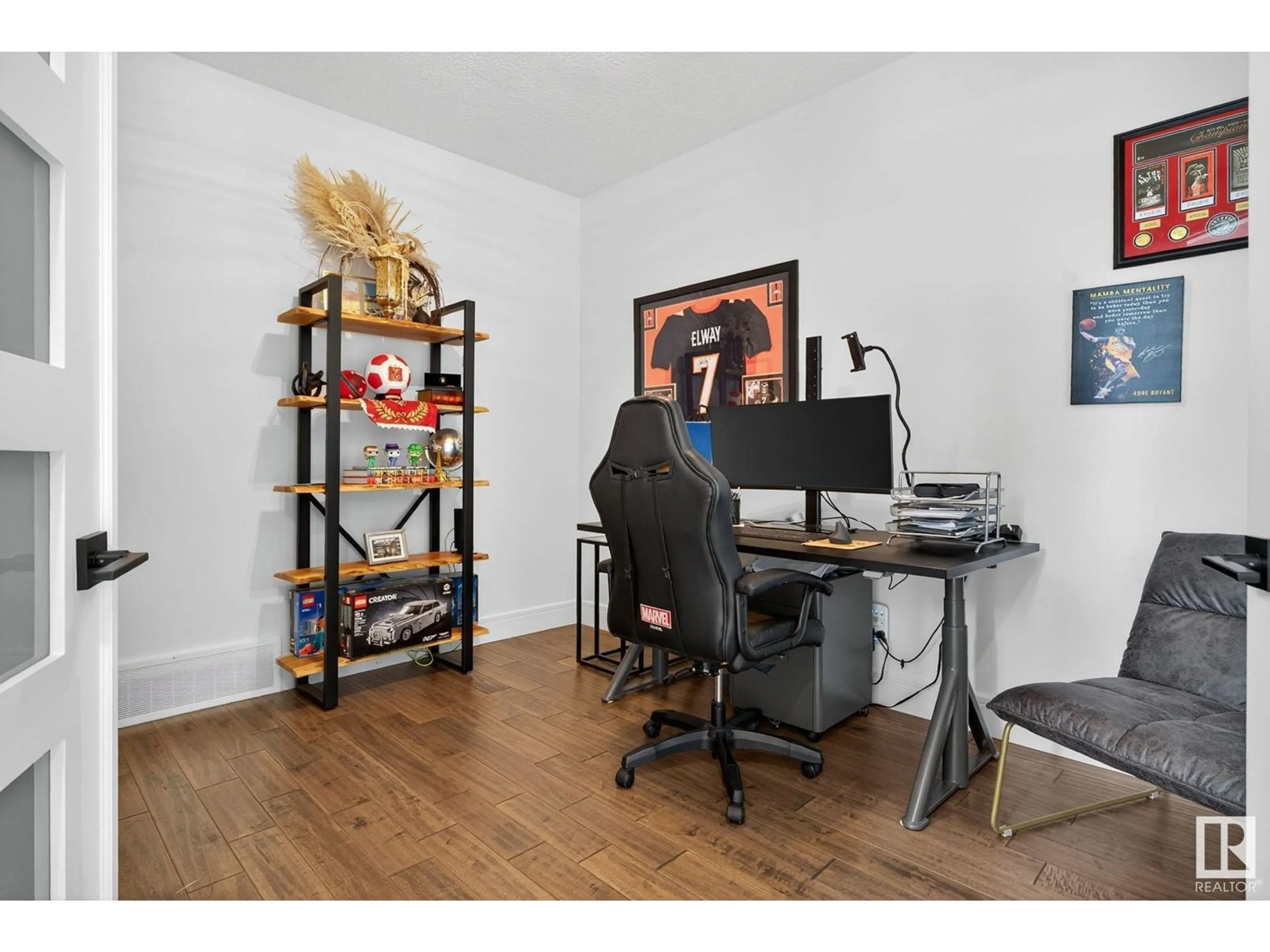 A pic of a room for 1750 TANAGER CL, Edmonton Alberta T5S0M5