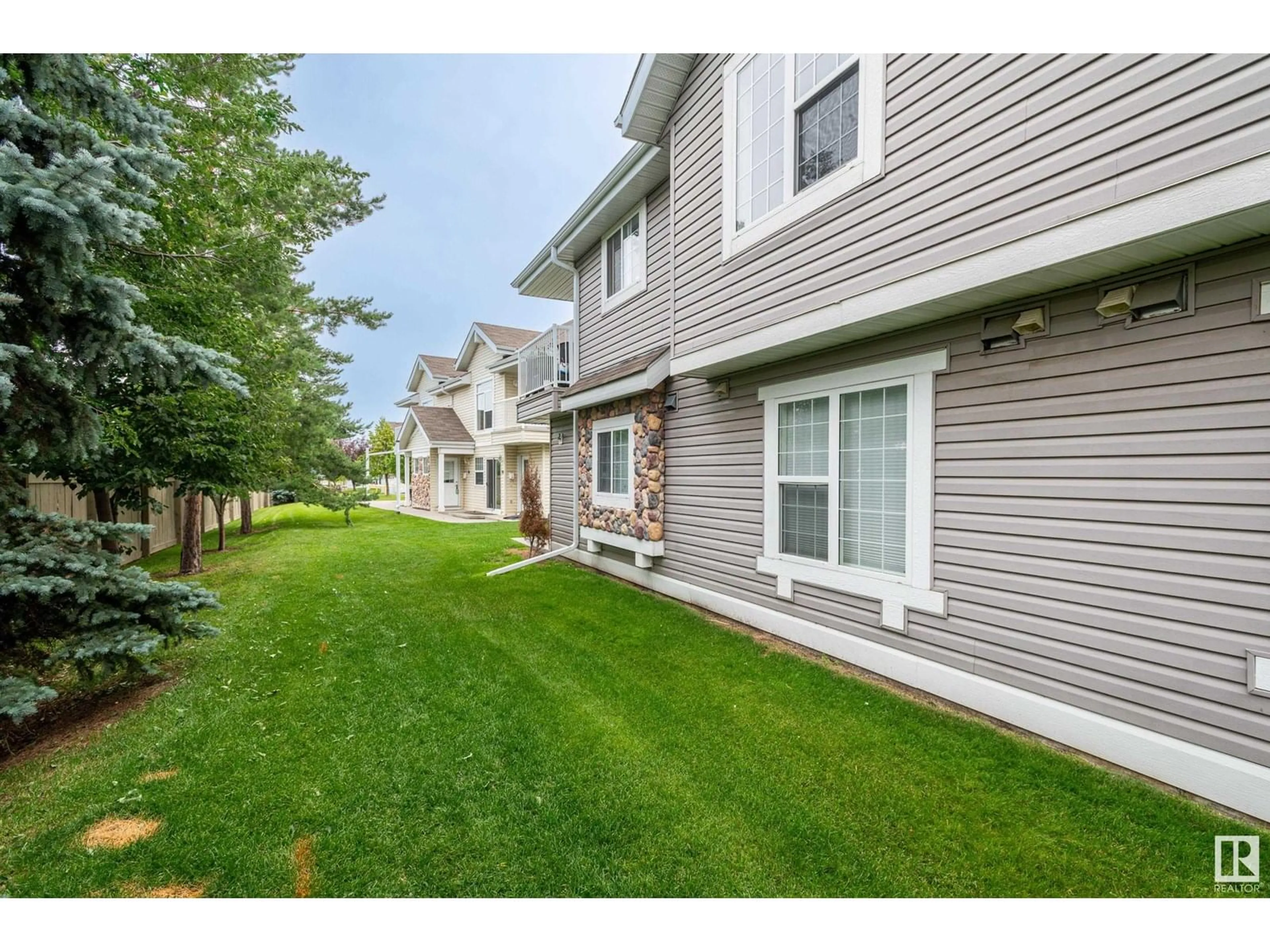 Patio, street for #50 - 150 EDWARDS DR, Edmonton Alberta T6X1M2